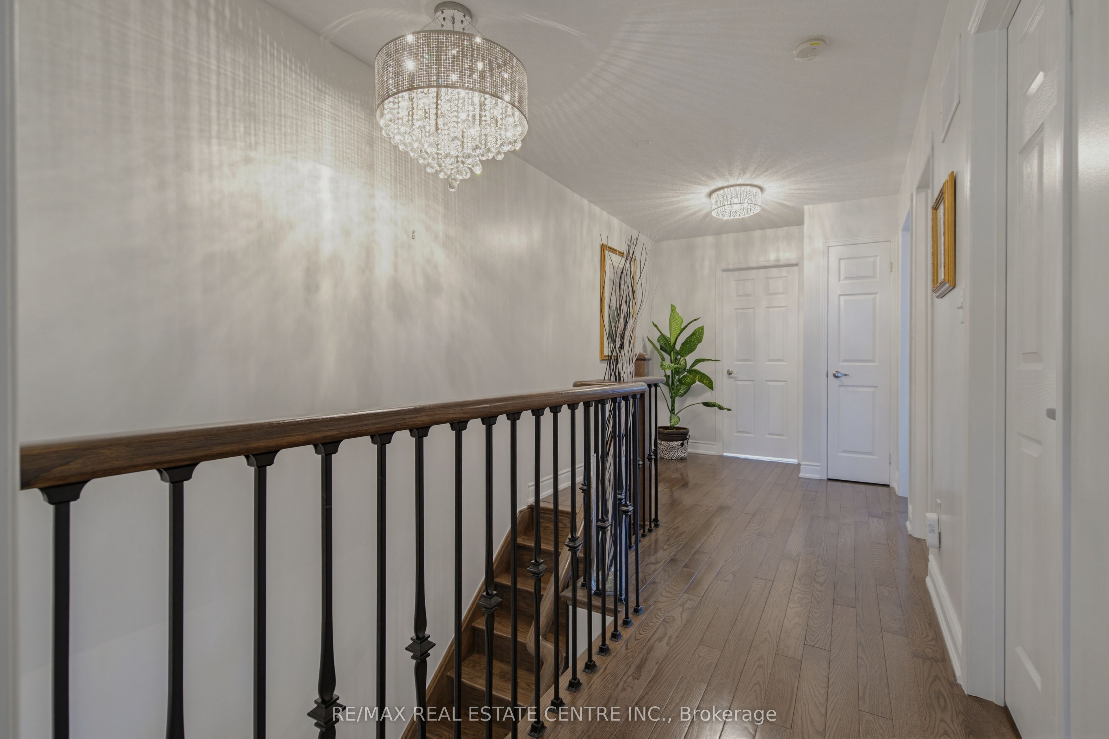 16 Gulfbrook Circle Property Photo 17