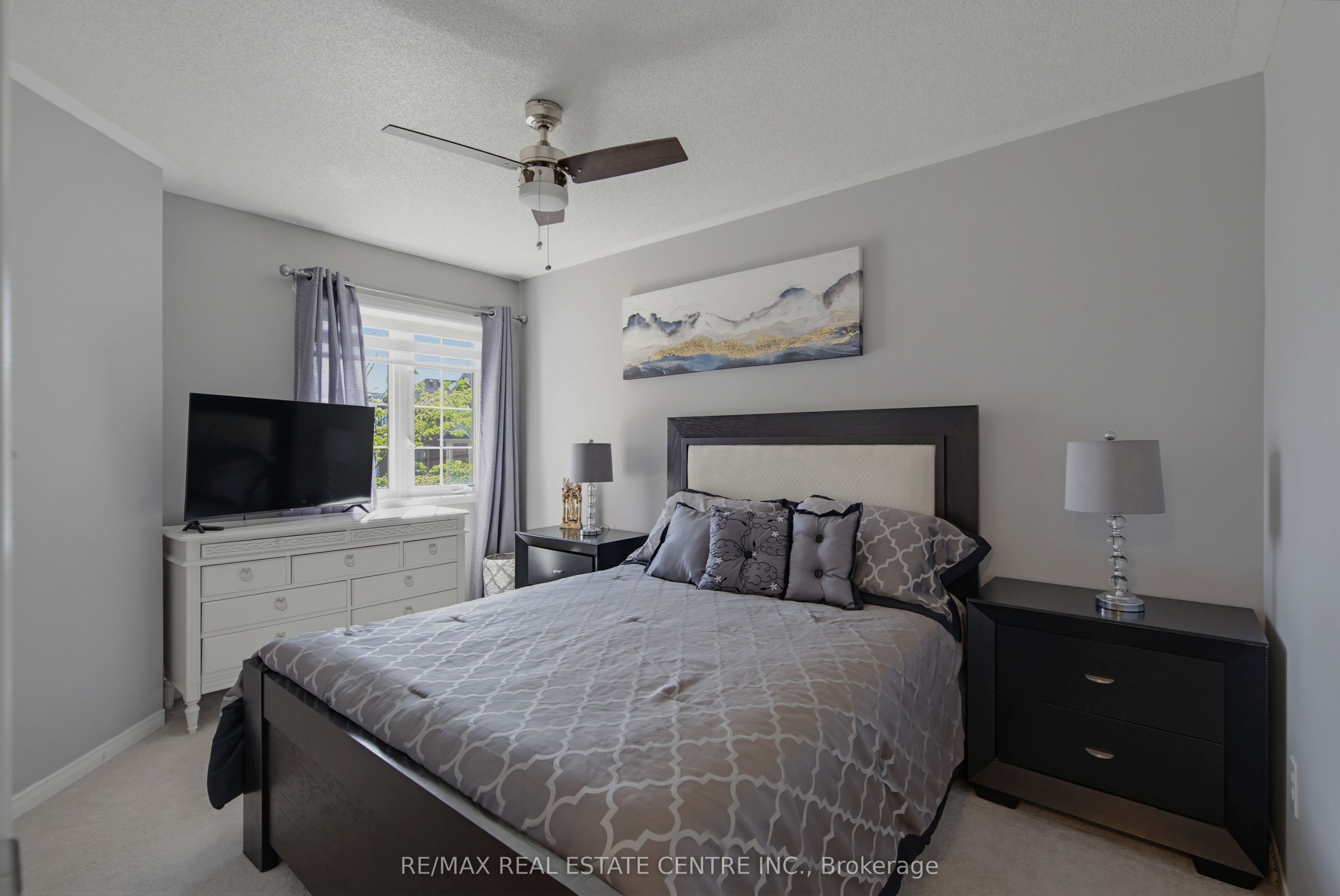 16 Gulfbrook Circle Property Photo 20