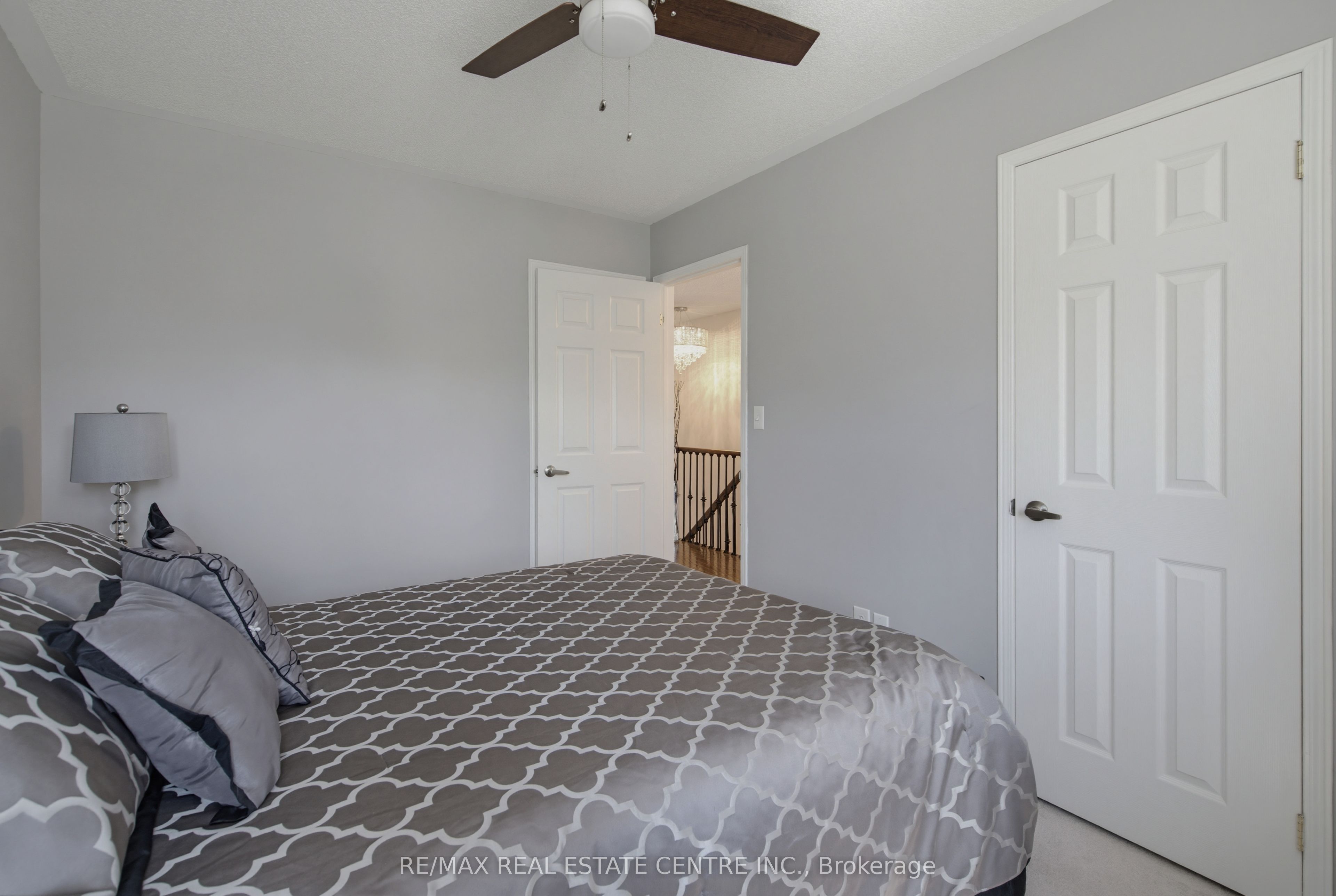 16 Gulfbrook Circle Property Photo 21