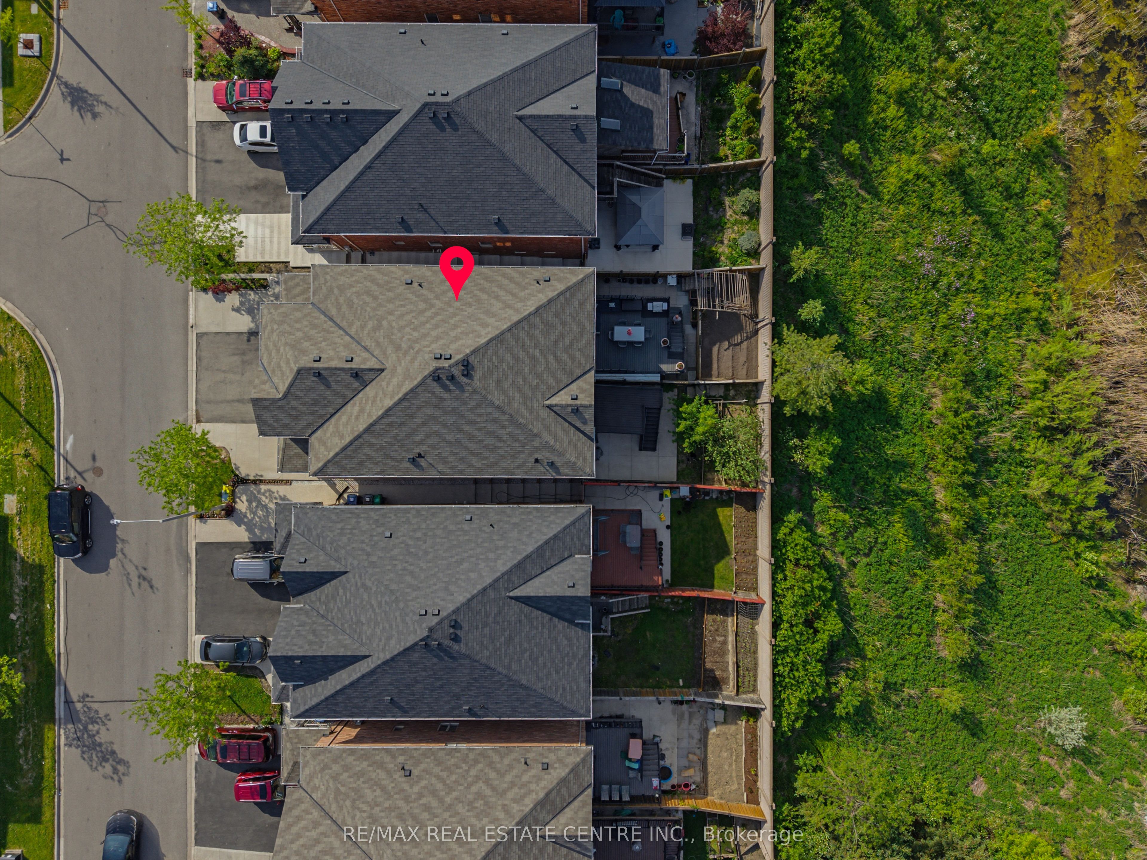 16 Gulfbrook Circle Property Photo 41