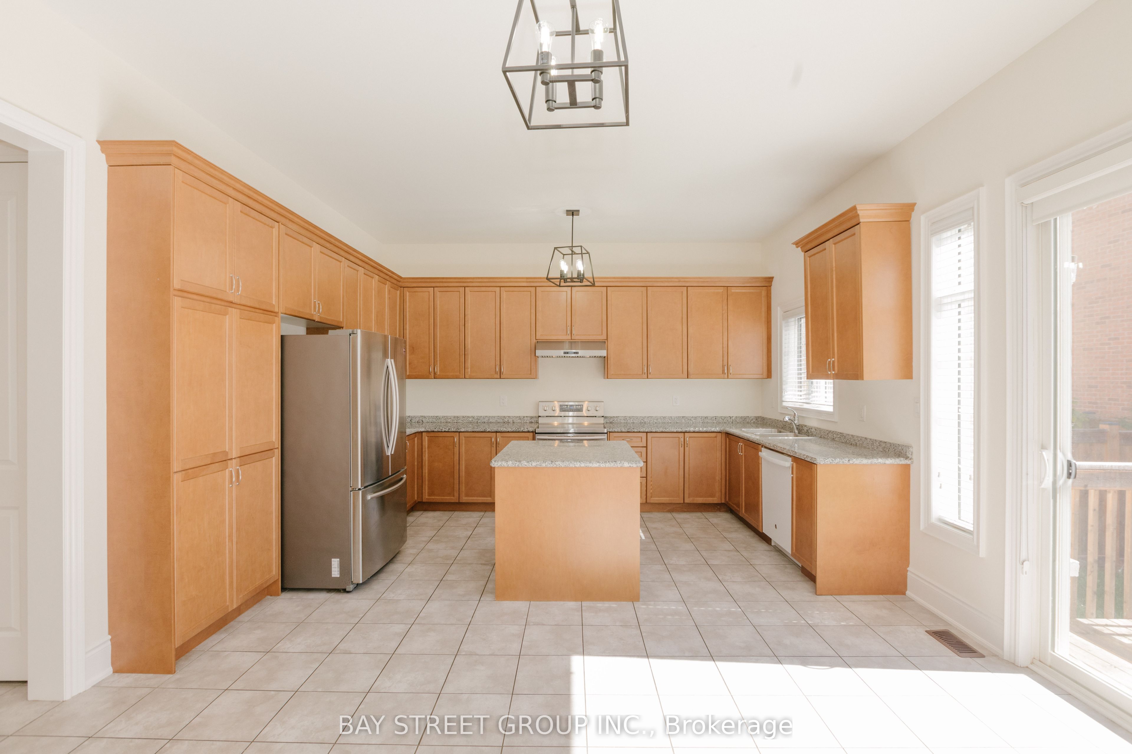 3127 Streamwood Pass Property Photo 18