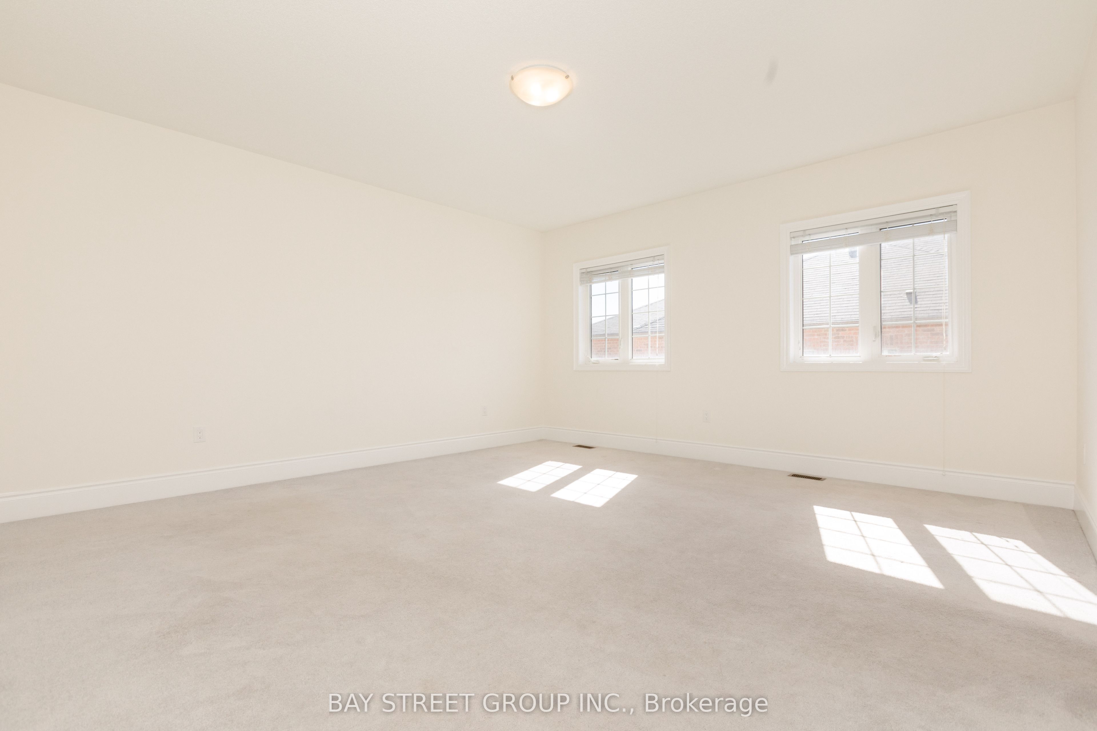 3127 Streamwood Pass Property Photo 23