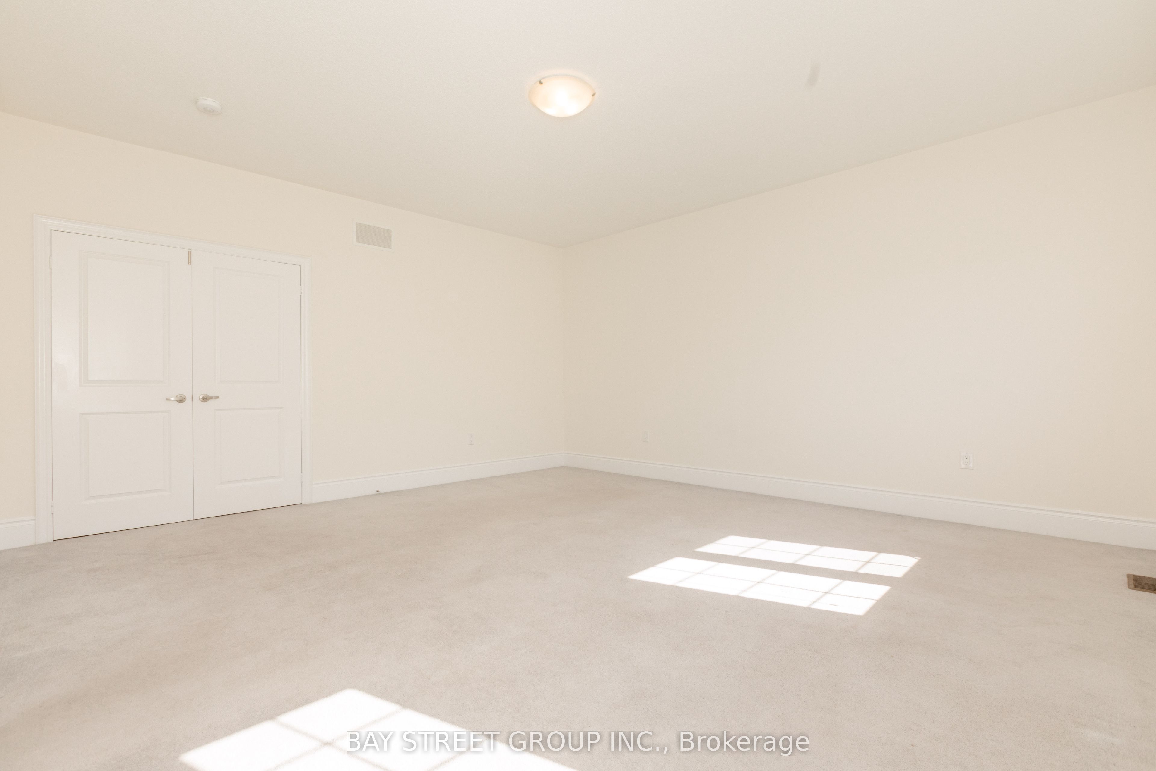 3127 Streamwood Pass Property Photo 24
