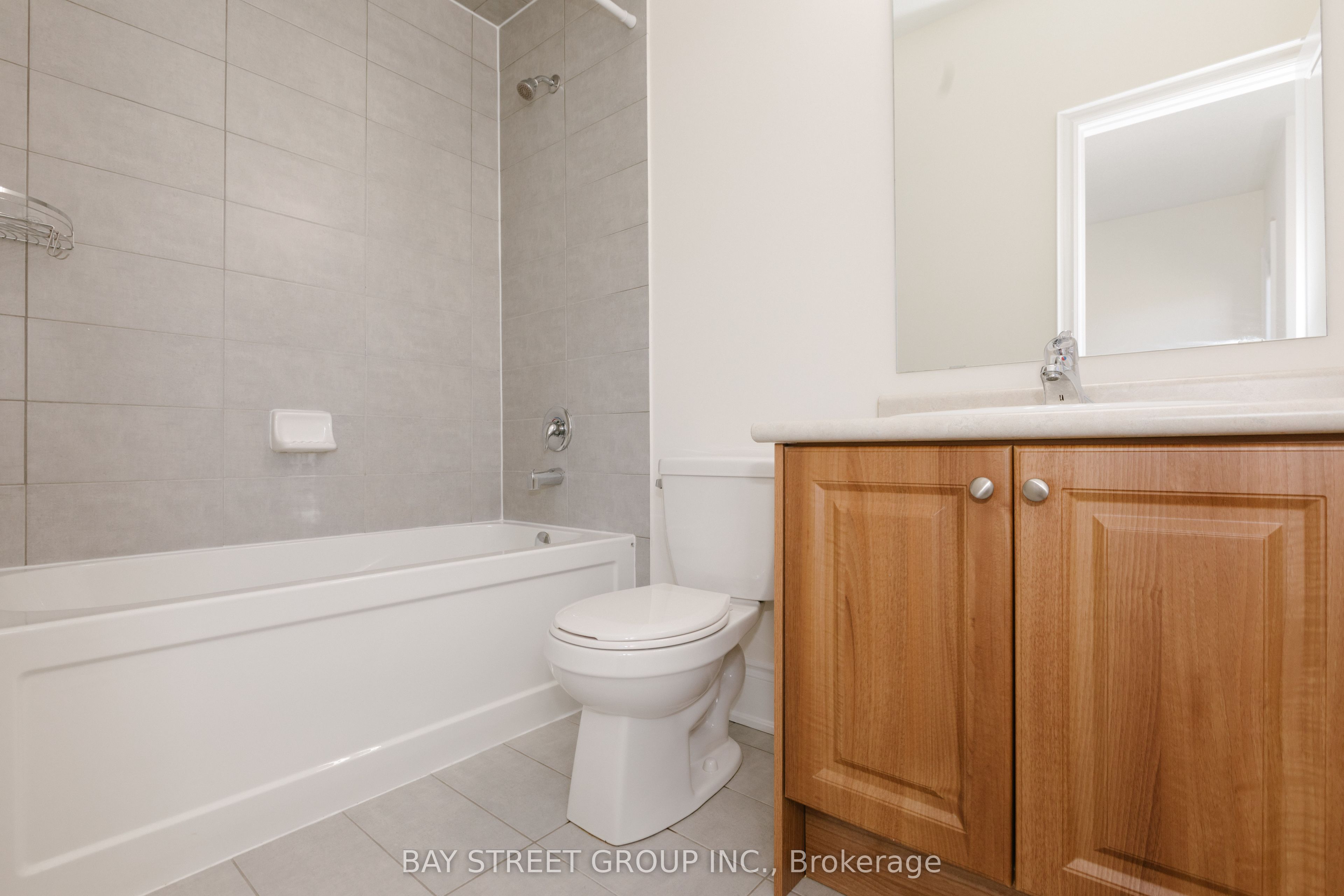 3127 Streamwood Pass Property Photo 35