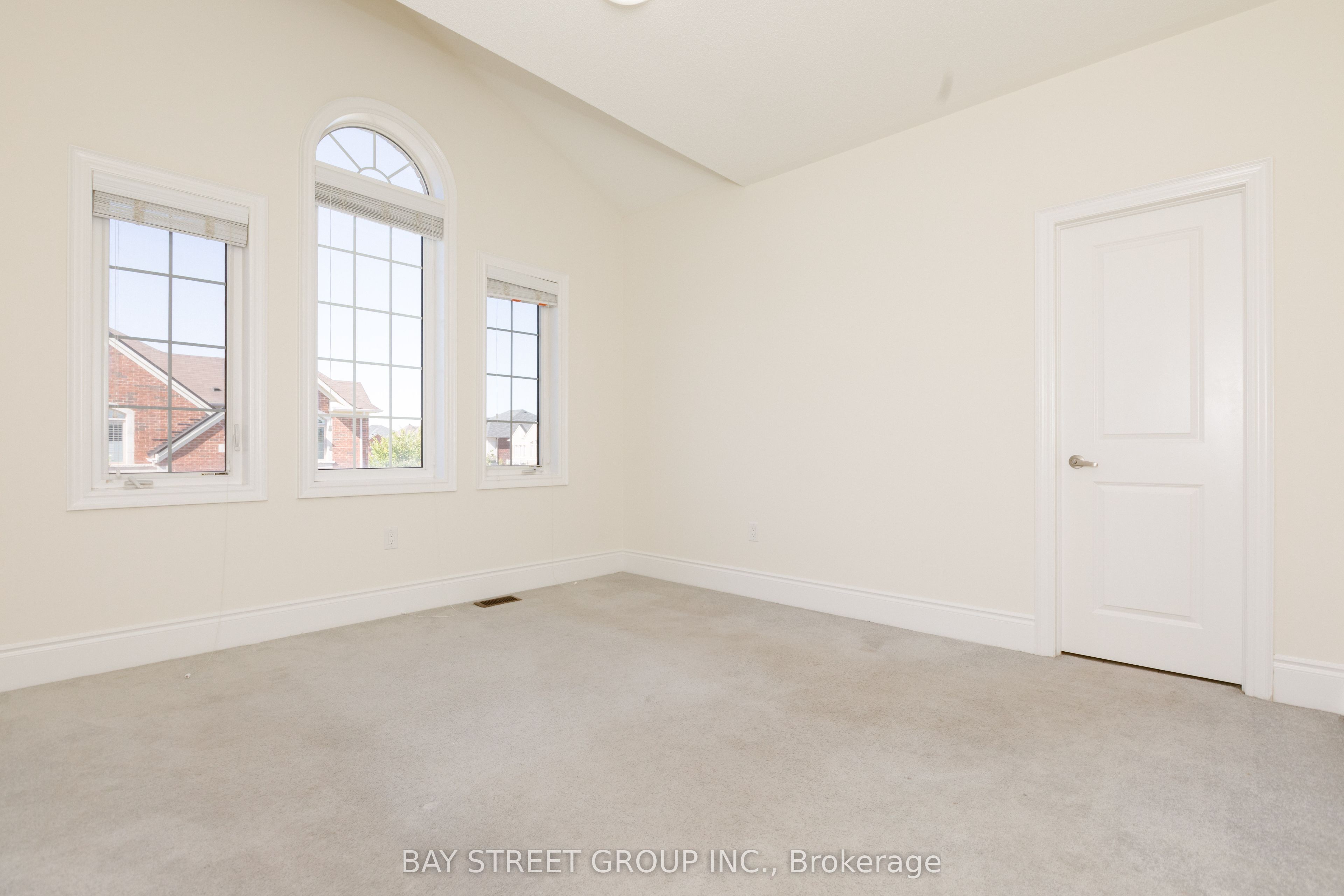 3127 Streamwood Pass Property Photo 37