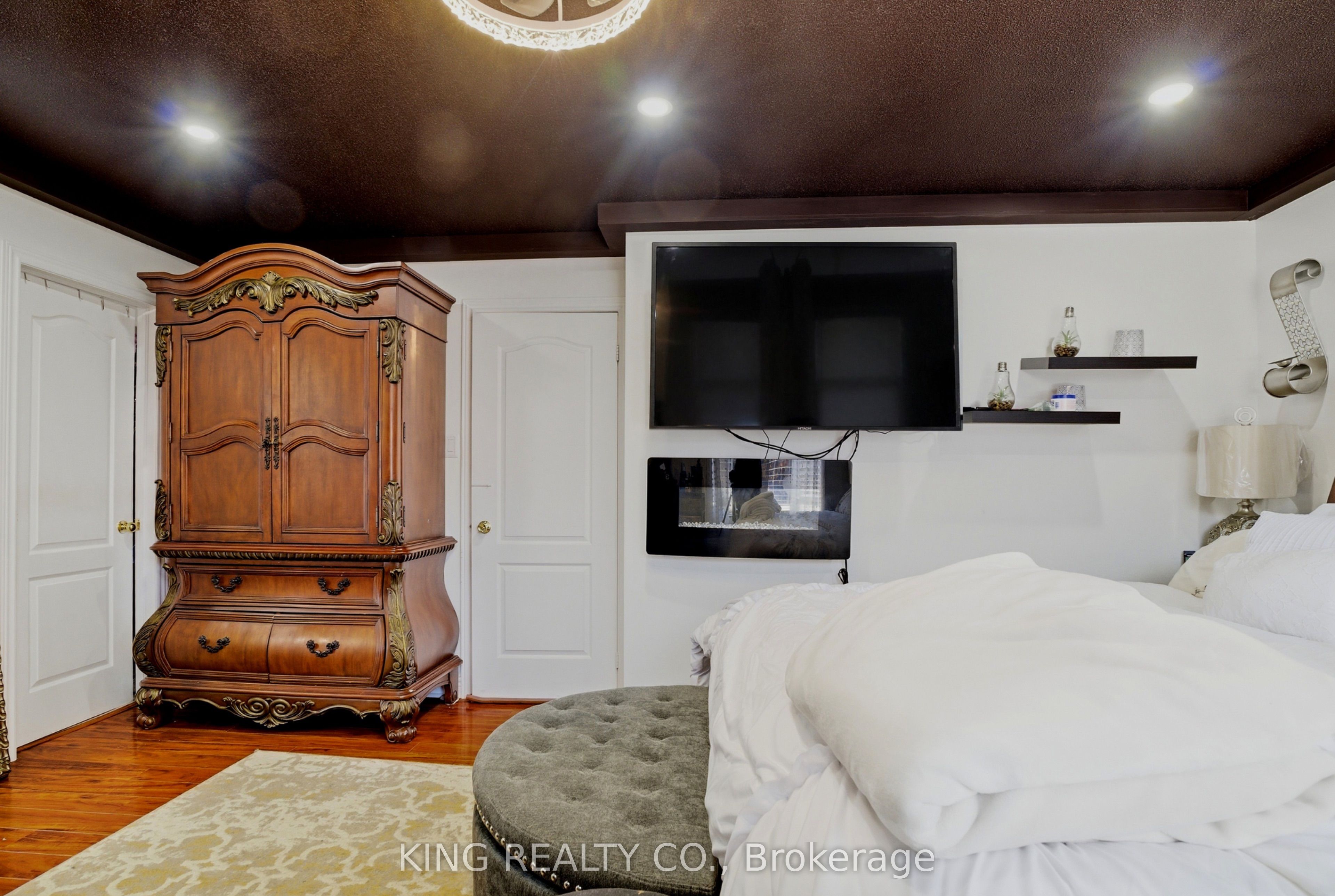 12 Helman Road Property Photo 34