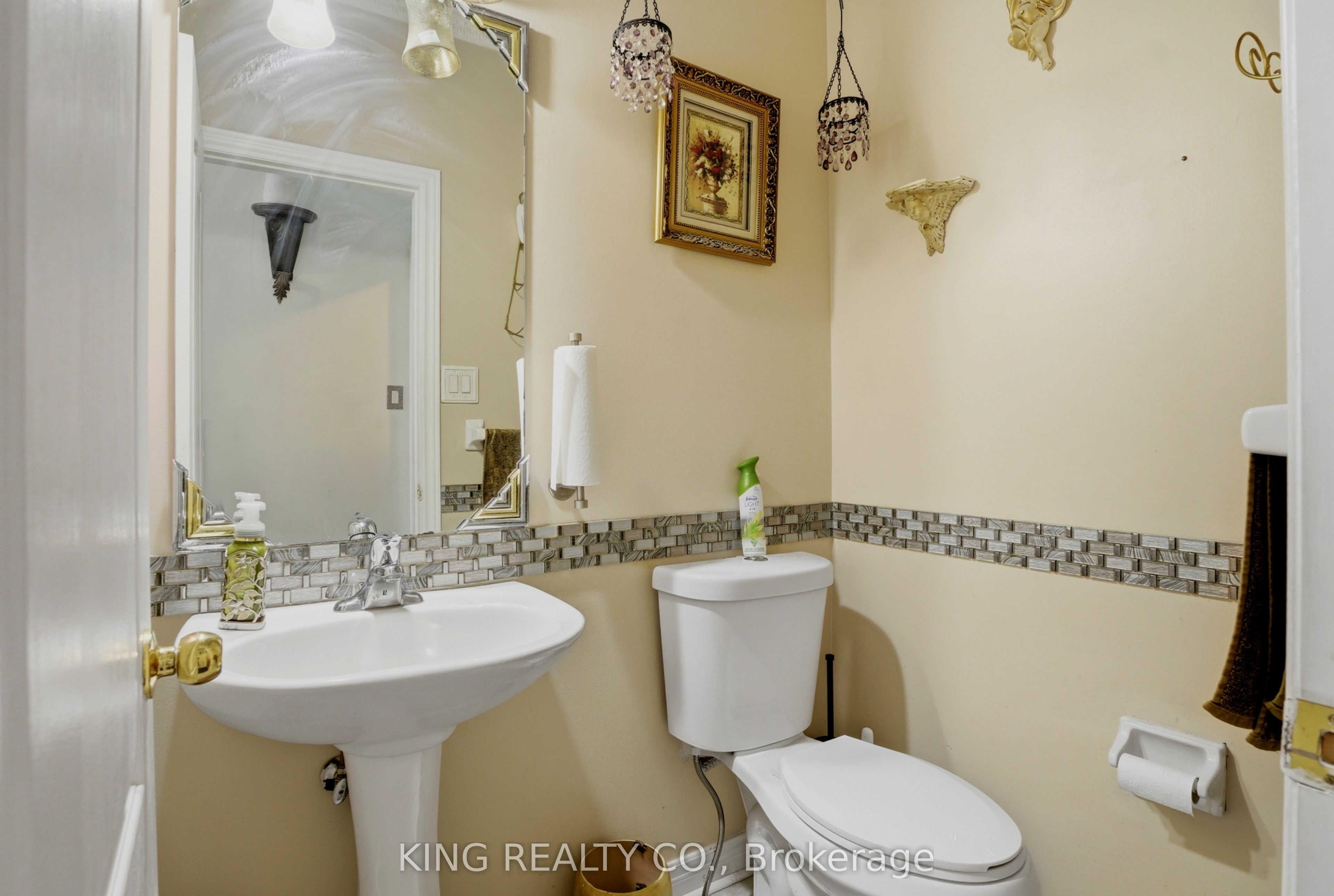 12 Helman Road Property Photo 41