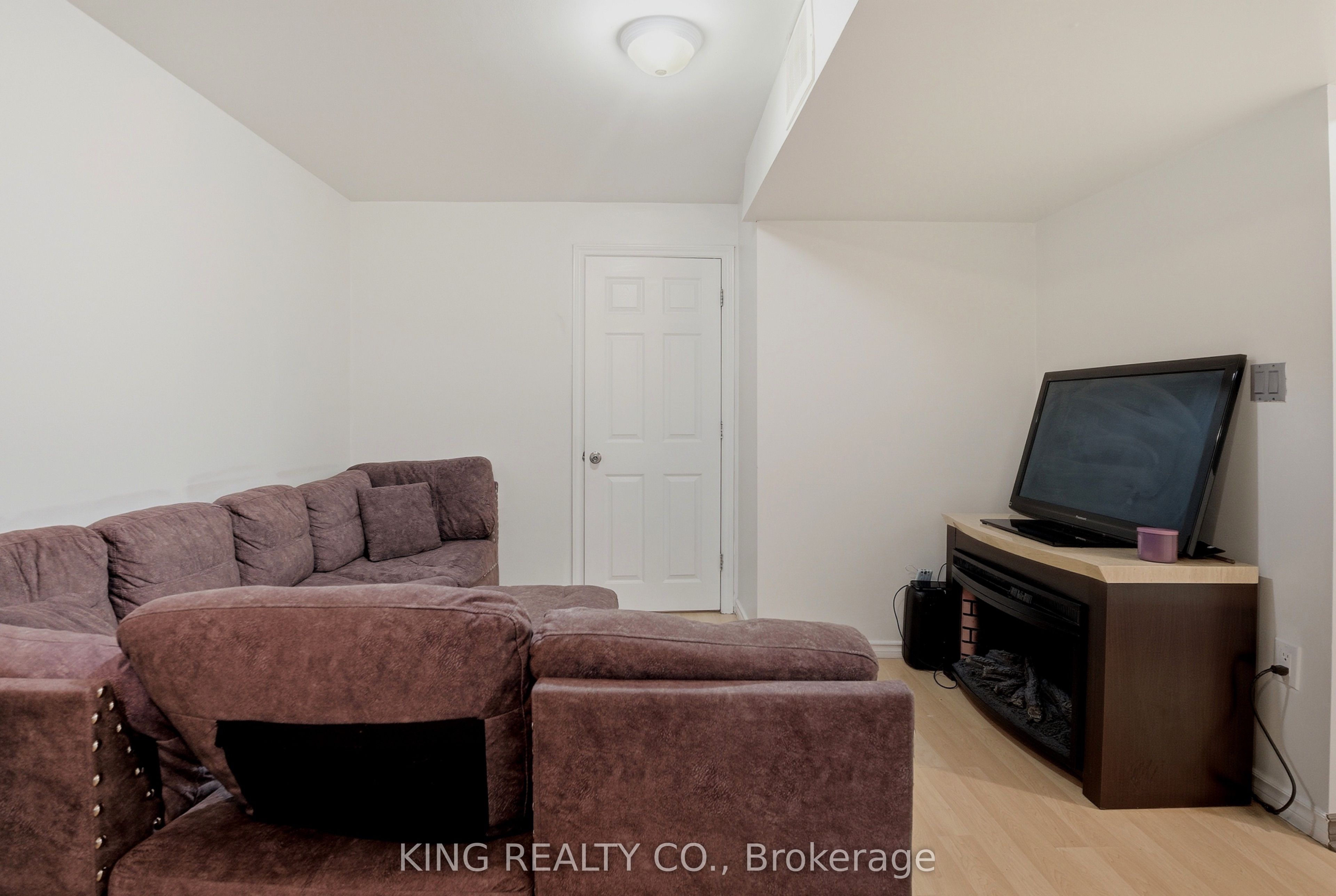 12 Helman Road Property Photo 46