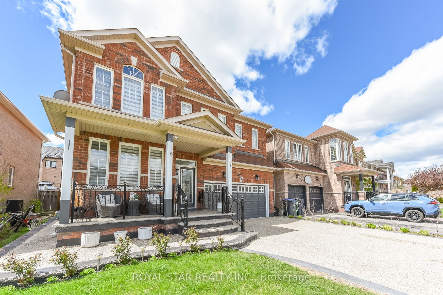 38 Robitaille Drive Property Photo 3
