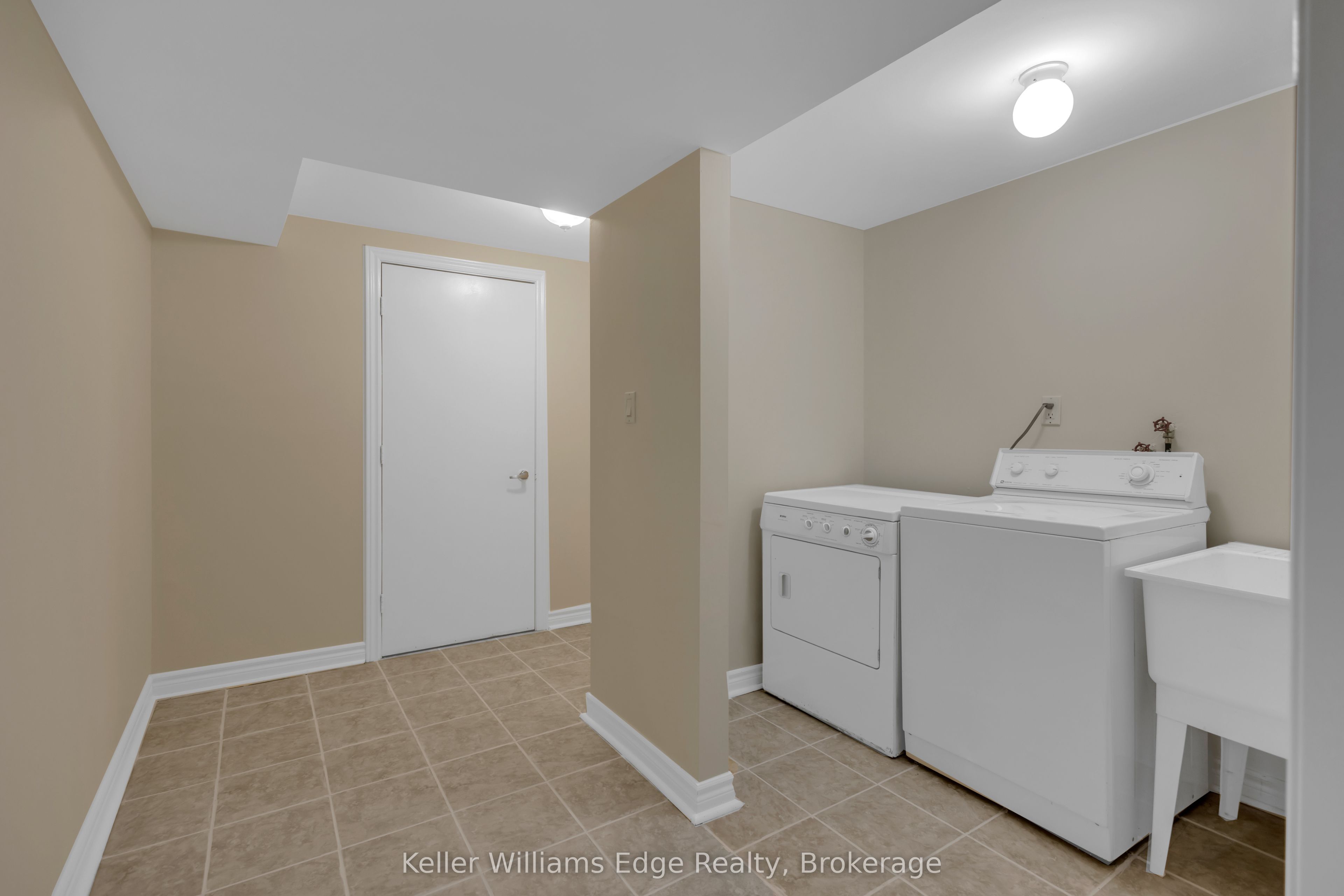 2241 Adirondak Trail Property Photo 45
