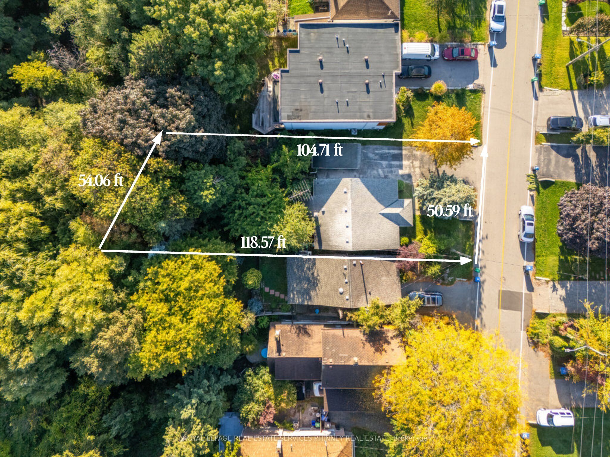 945 Beechwood Avenue Property Photo 1
