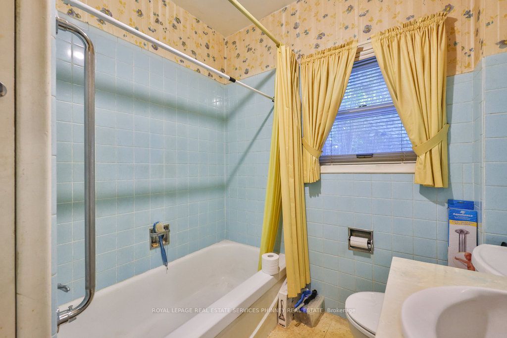 945 Beechwood Avenue Property Photo 28
