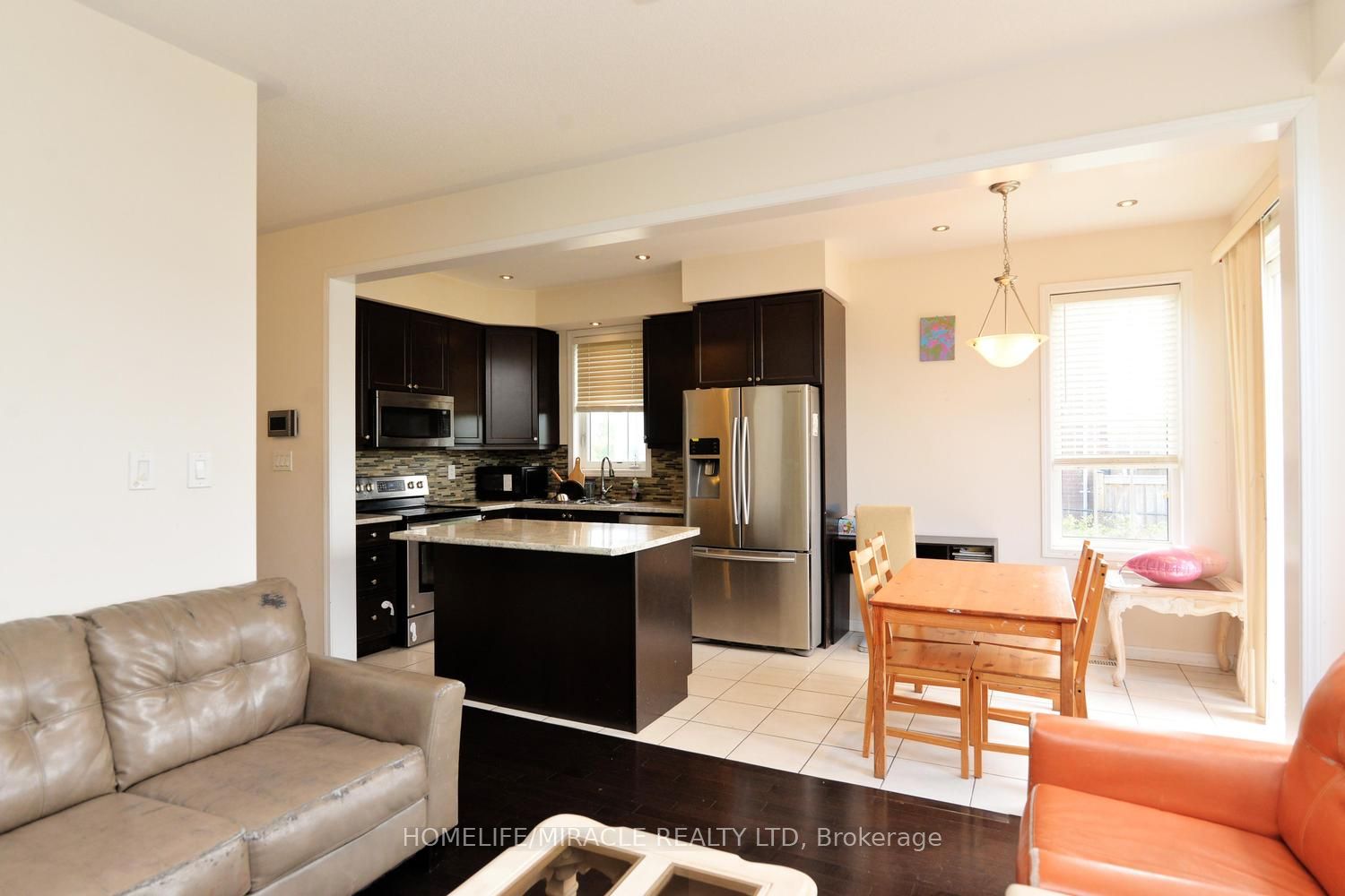 8 Robert Parkinson Drive Property Photo 11
