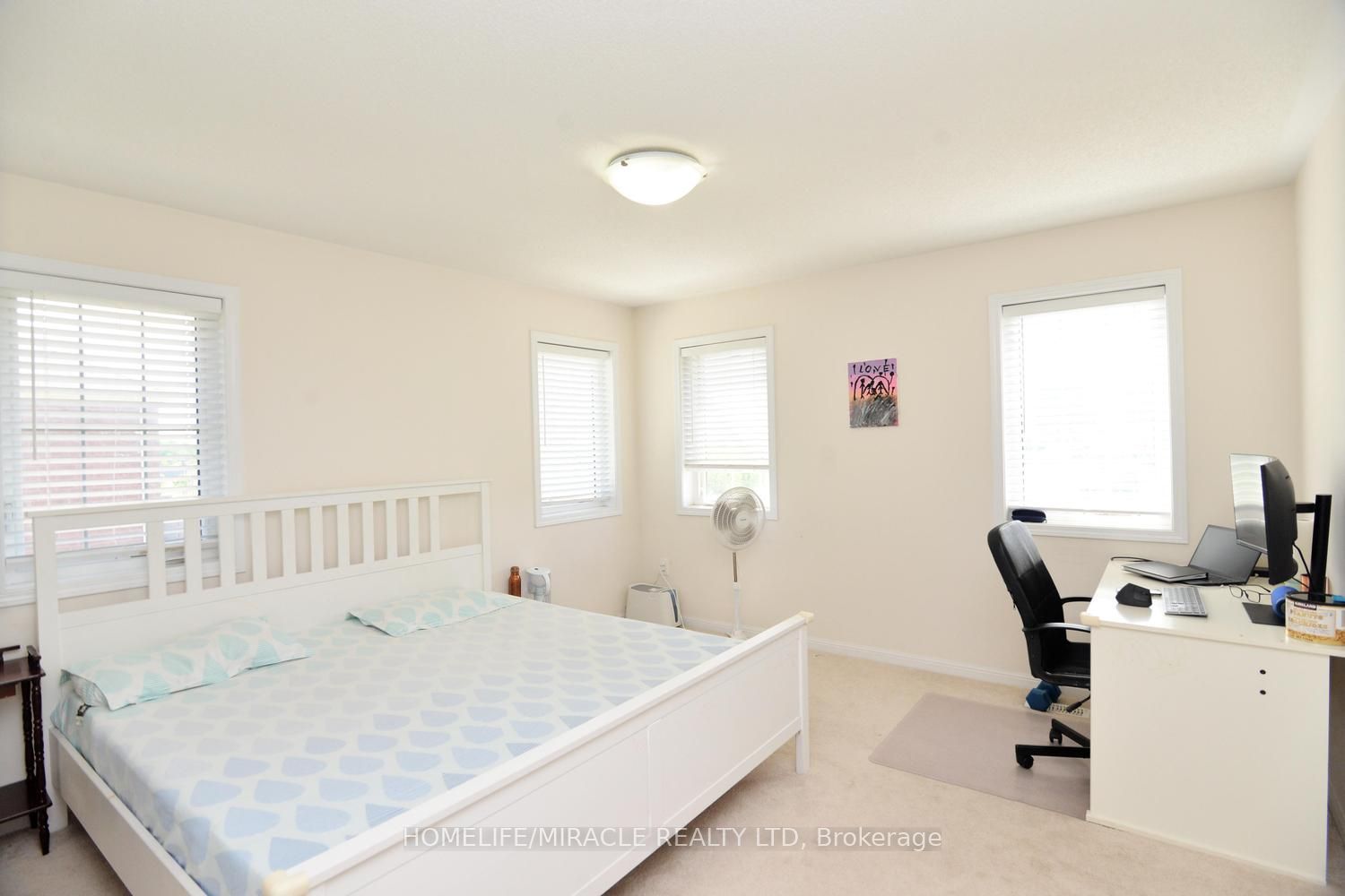 8 Robert Parkinson Drive Property Photo 20