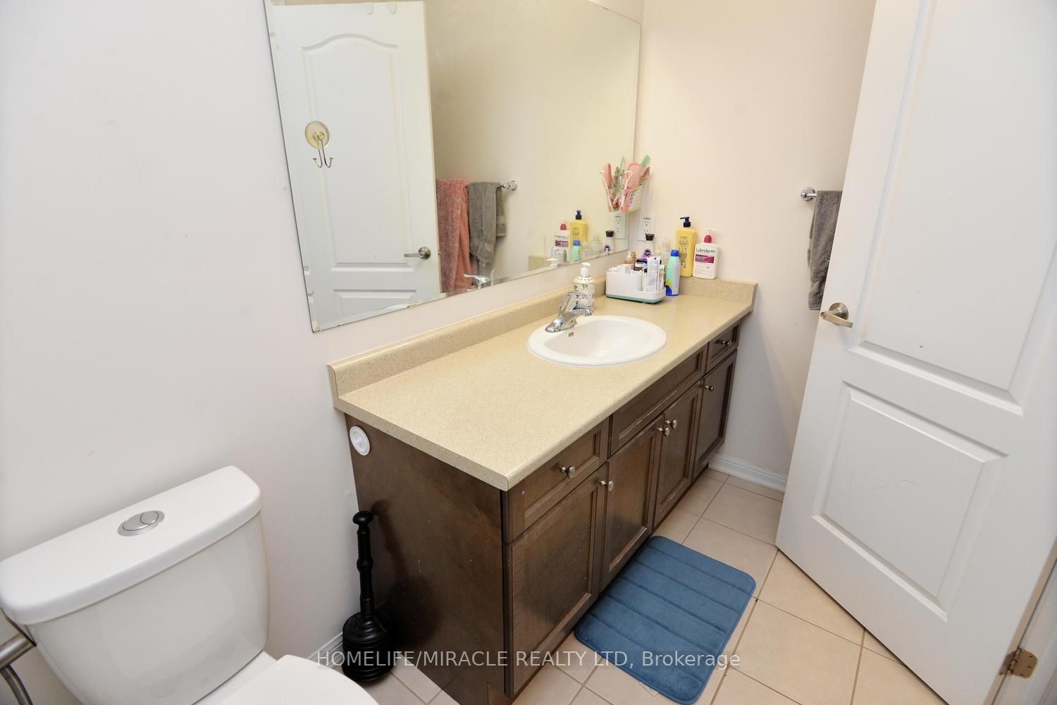 8 Robert Parkinson Drive Property Photo 33
