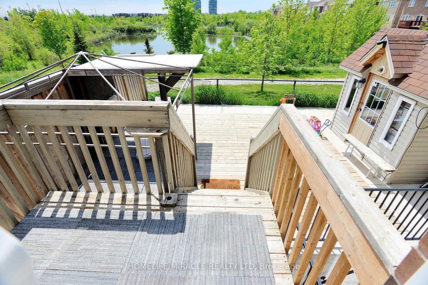 8 Robert Parkinson Drive Property Photo 44