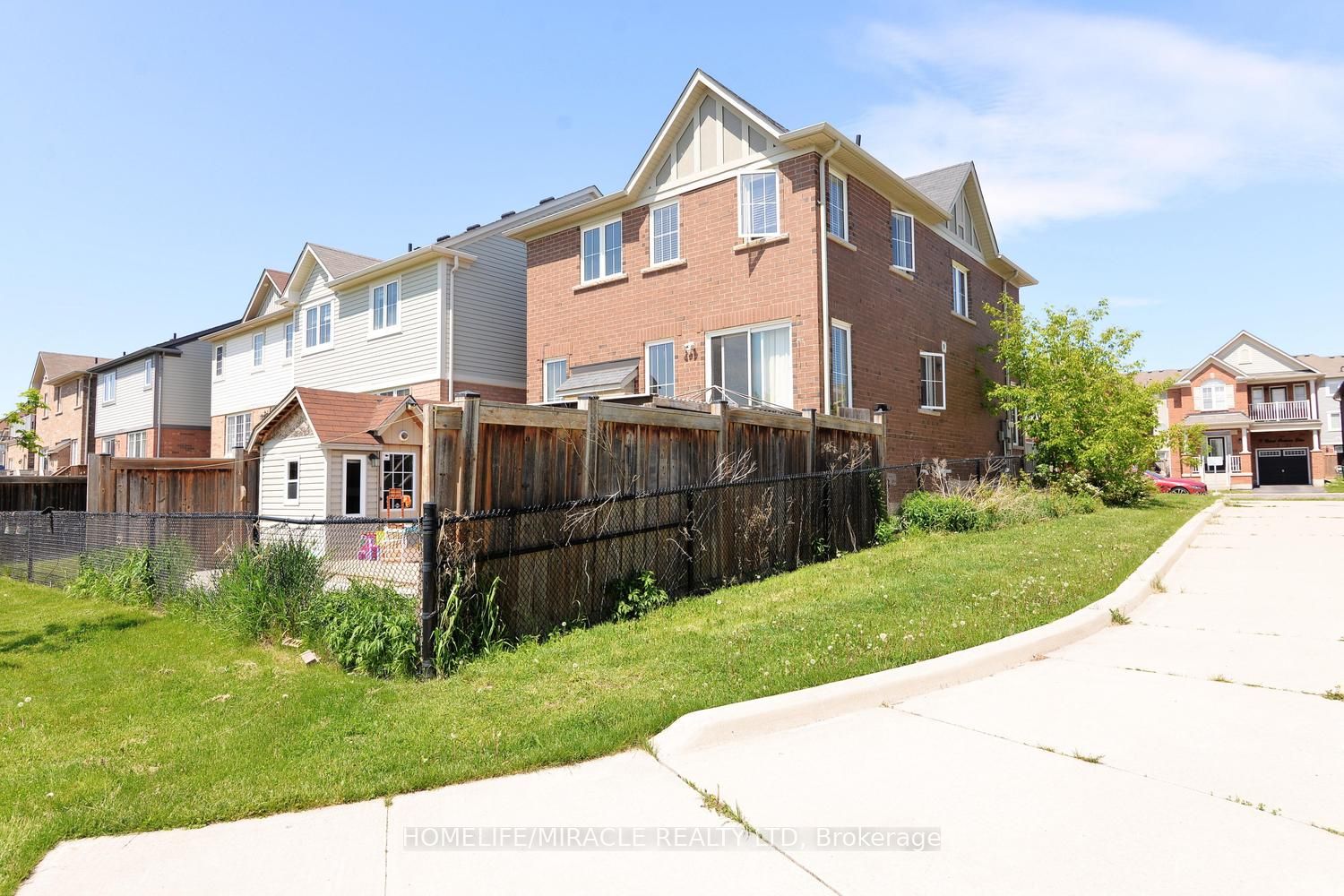 8 Robert Parkinson Drive Property Photo 50