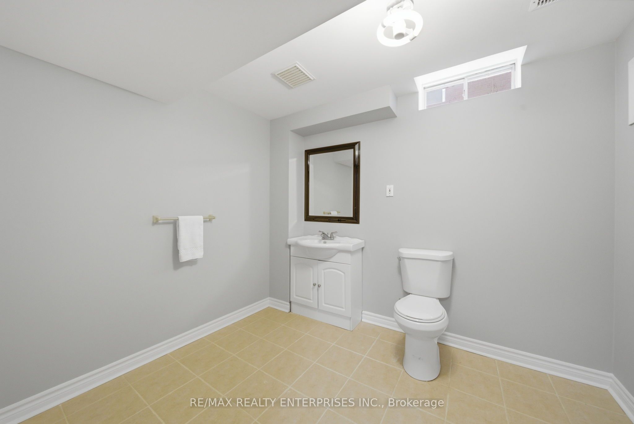 5811 Cornell Crescent Property Photo 44
