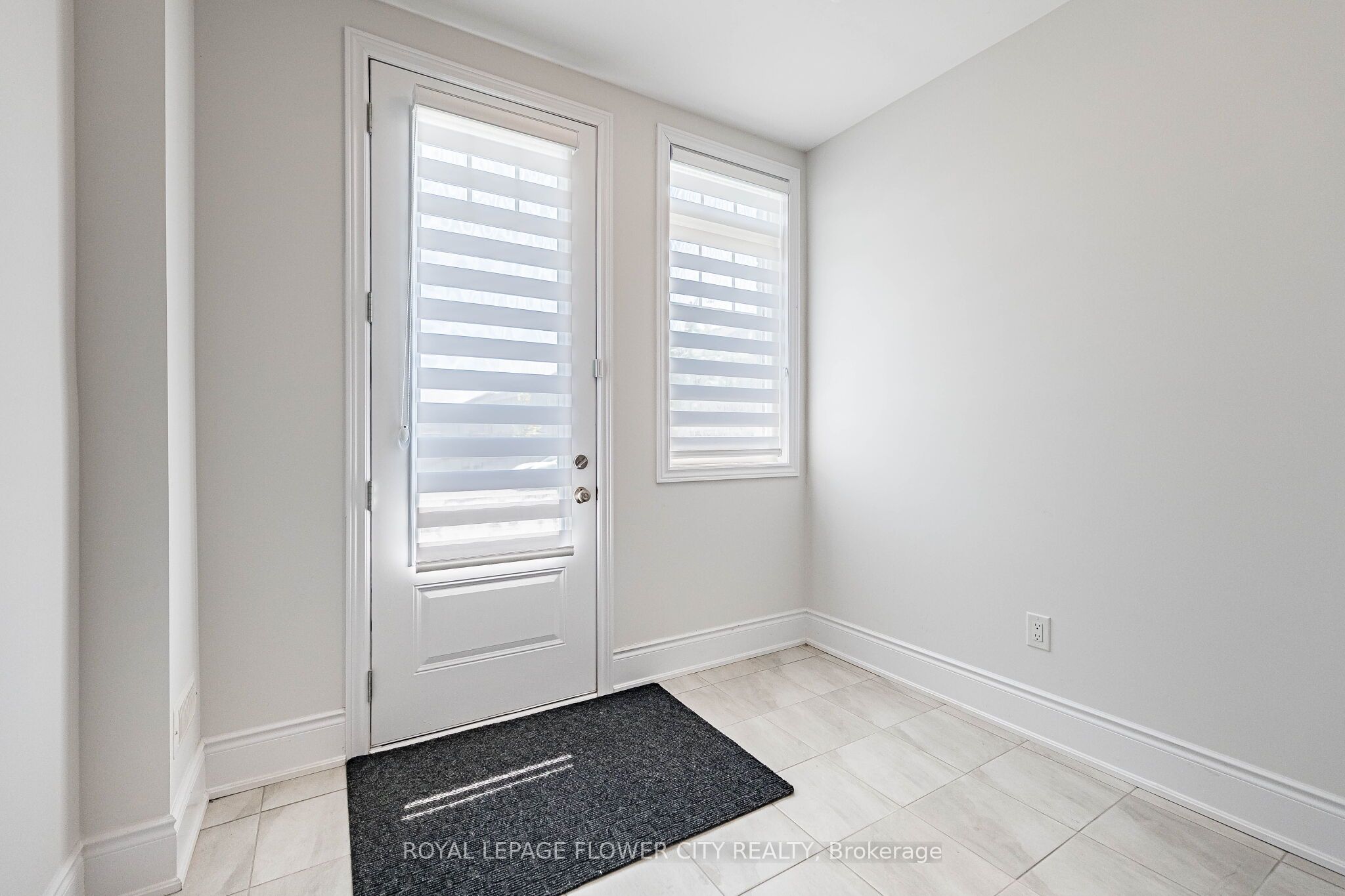 14 Richard Oxtoby Road Property Photo 3