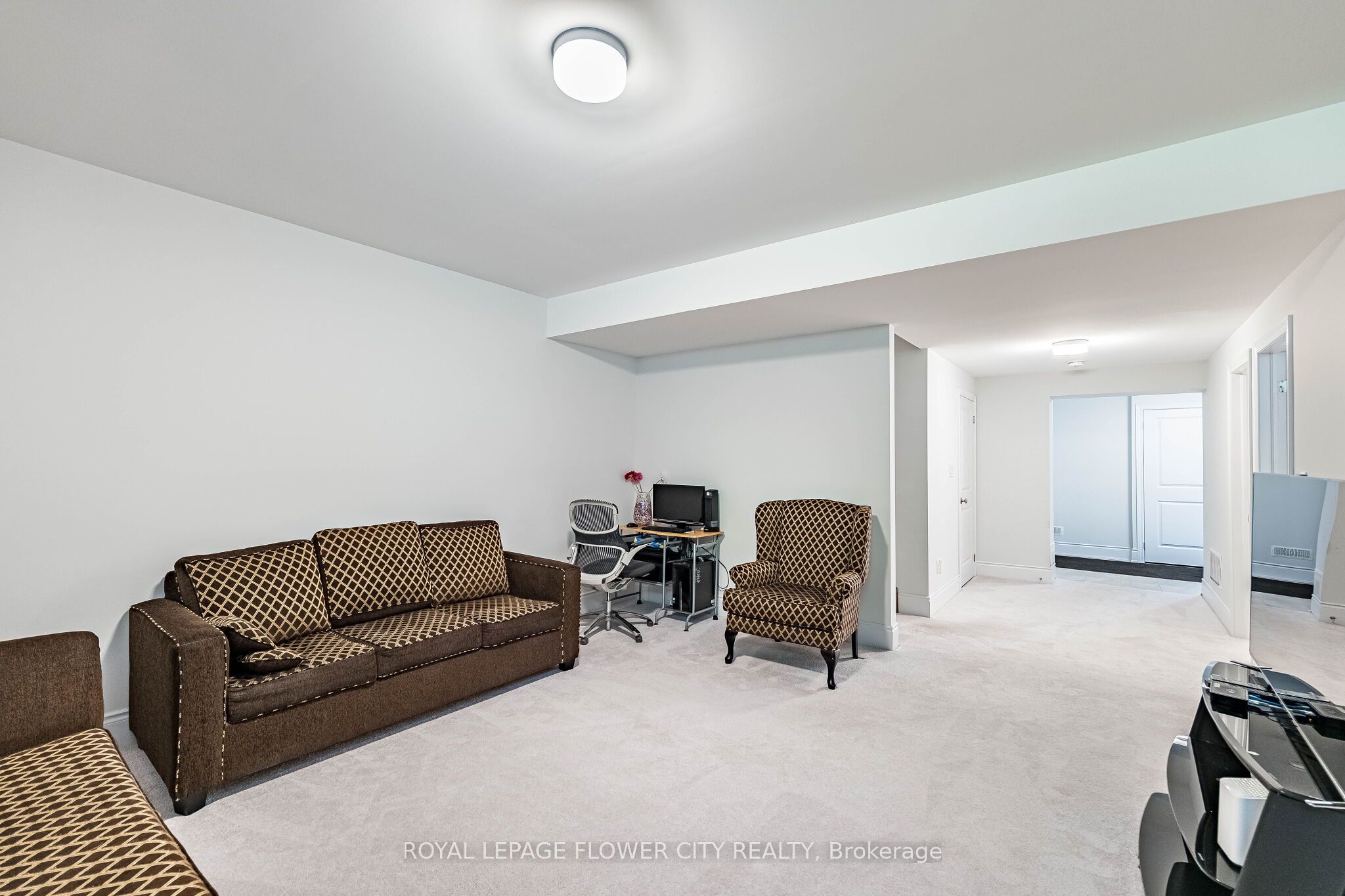 14 Richard Oxtoby Road Property Photo 5