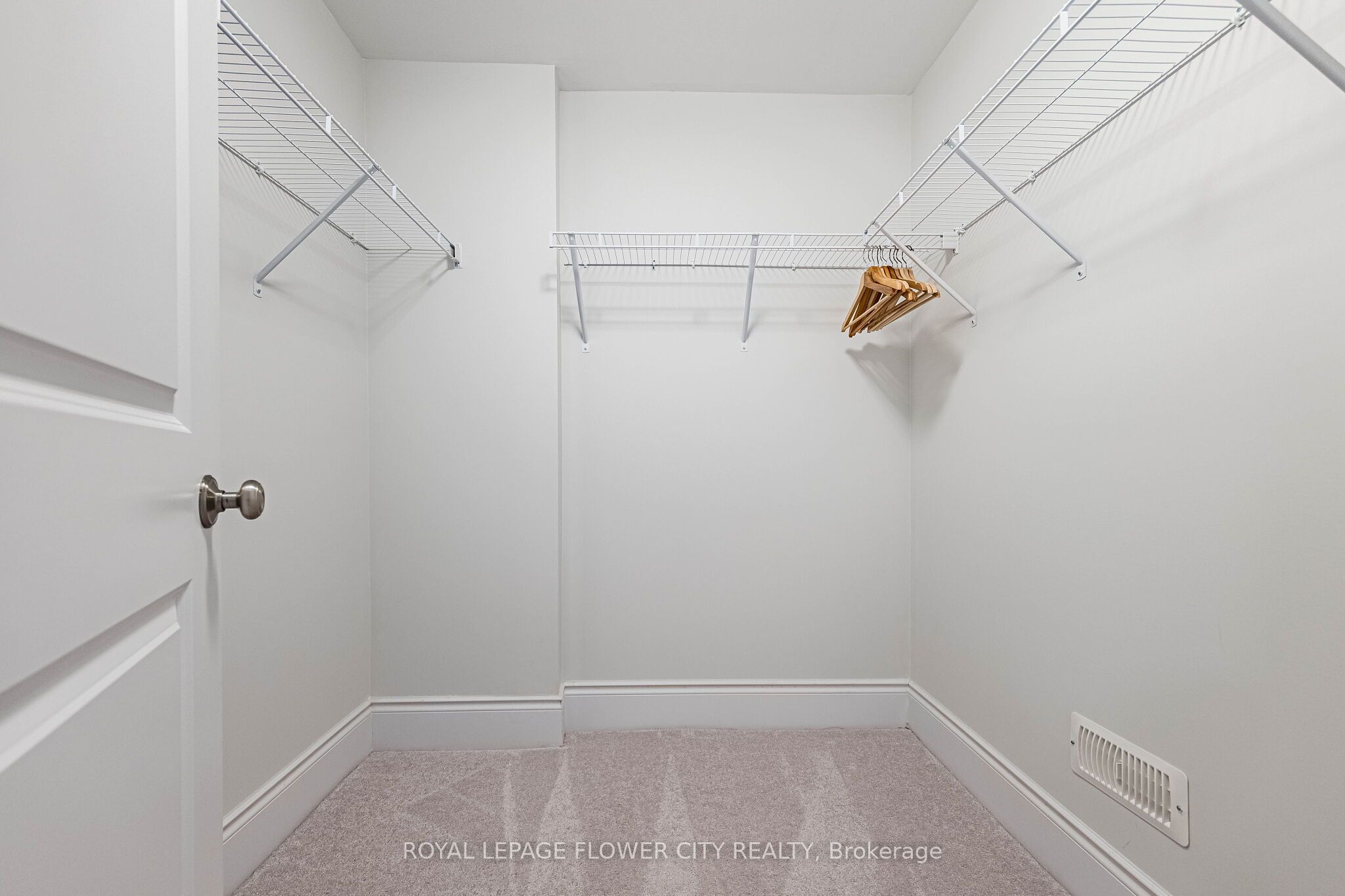 14 Richard Oxtoby Road Property Photo 11