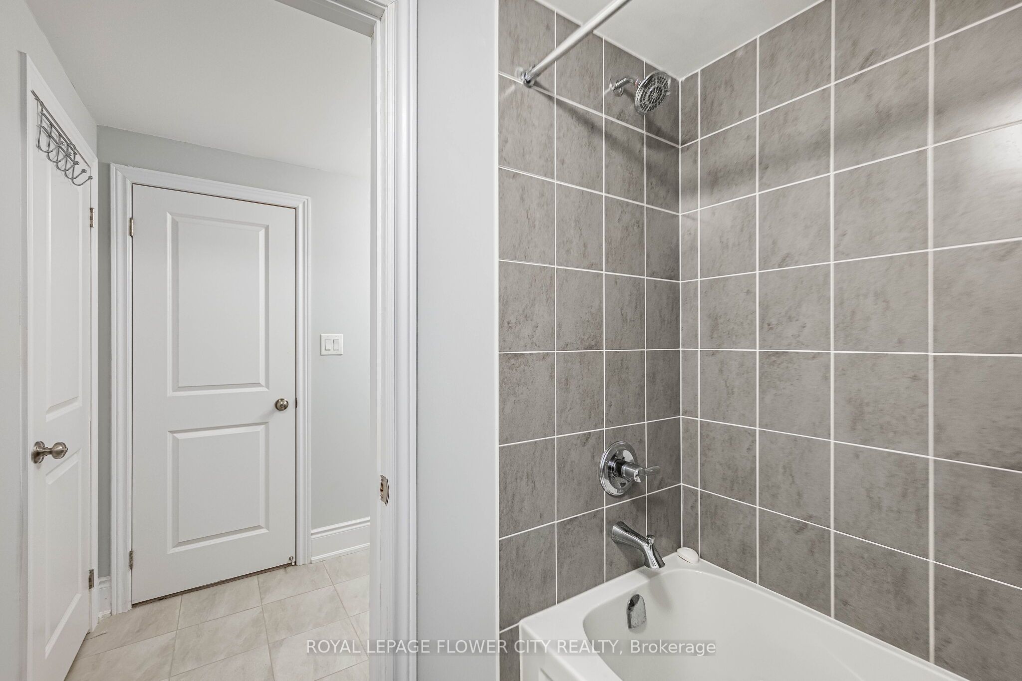 14 Richard Oxtoby Road Property Photo 15