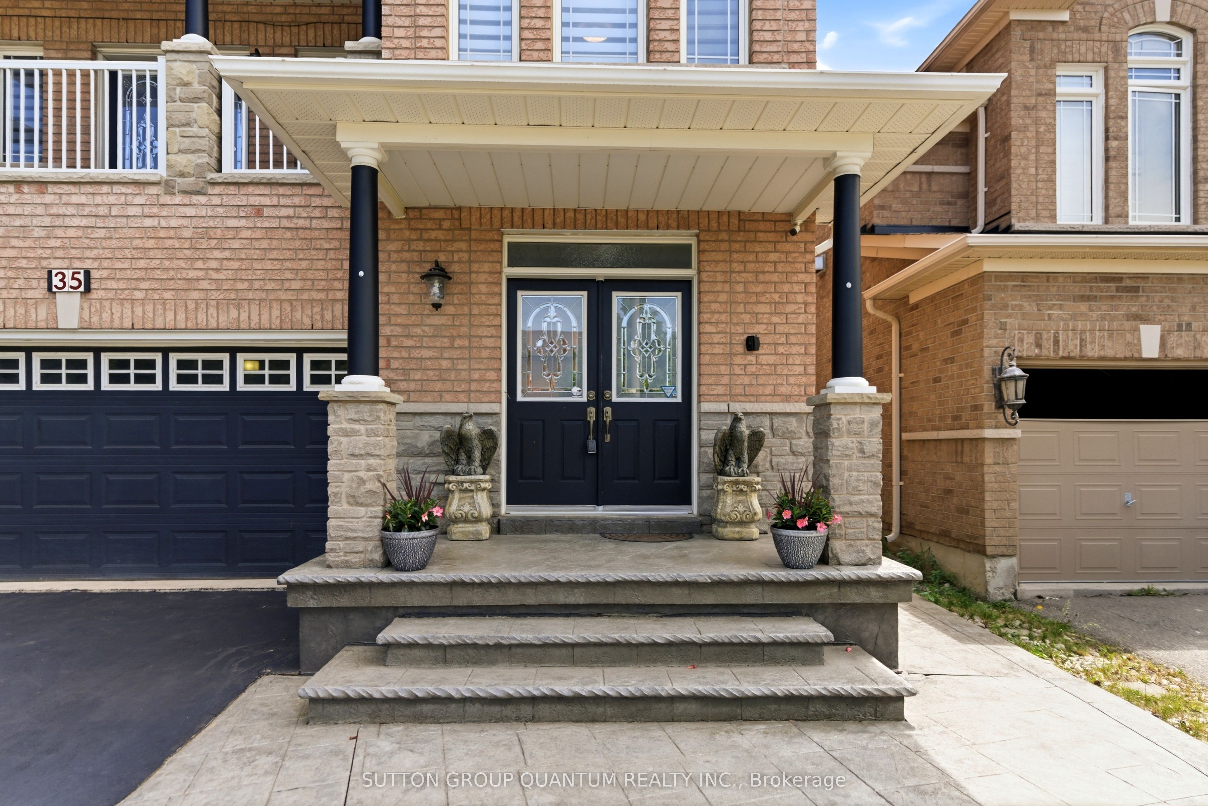 35 Devonsleigh Drive Property Photo 4