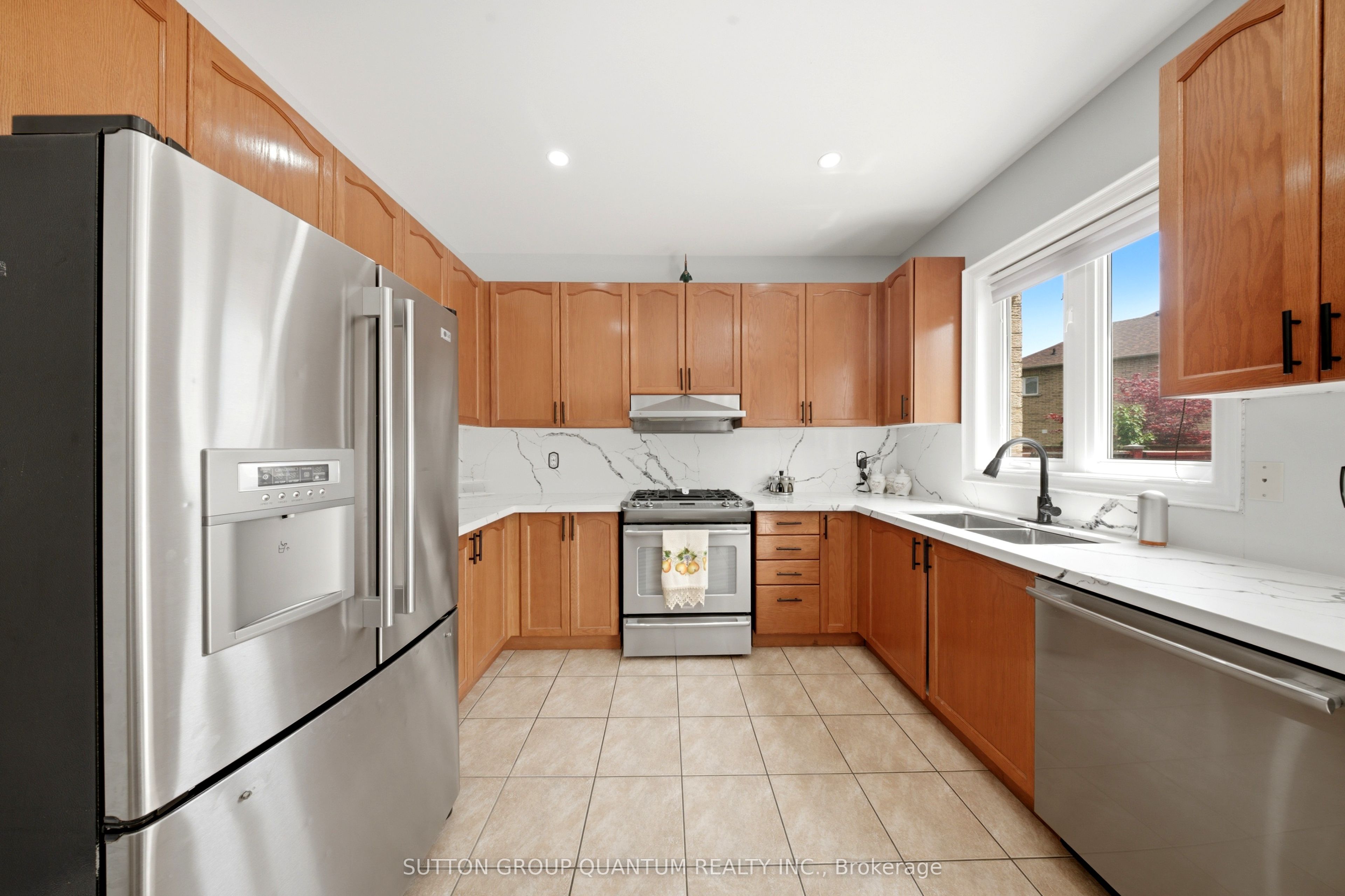 35 Devonsleigh Drive Property Photo 14
