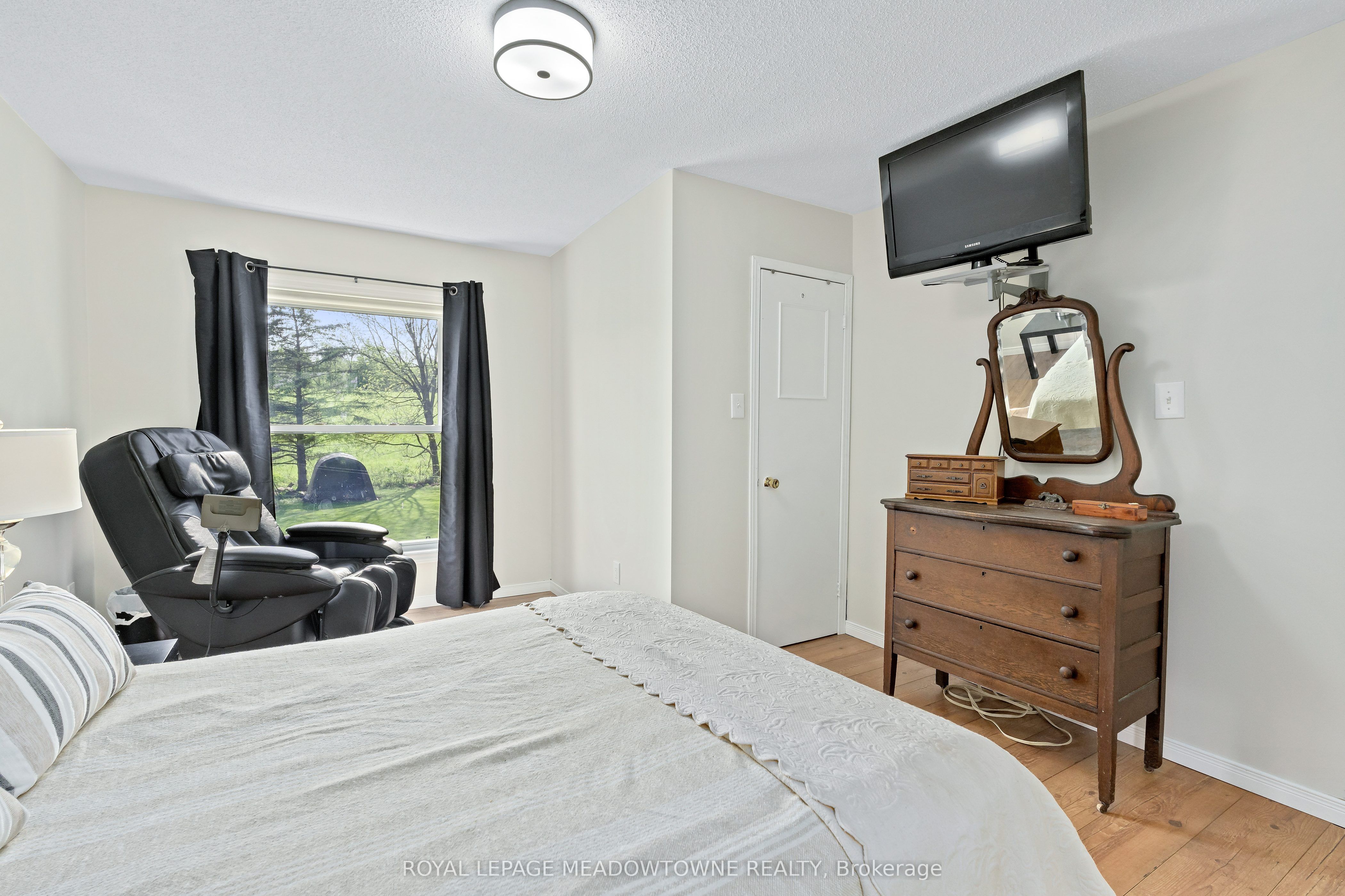 12072 Sixth Line Property Photo 26