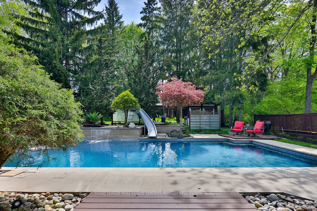 1188 Birchview Drive Property Photo 33