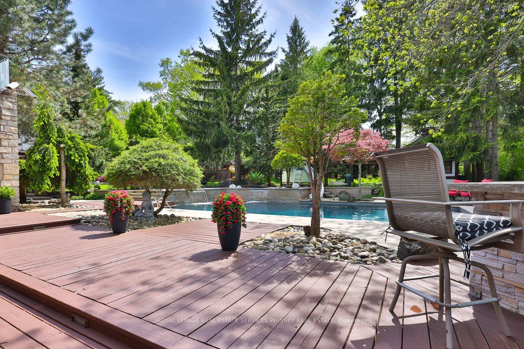 1188 Birchview Drive Property Photo 41