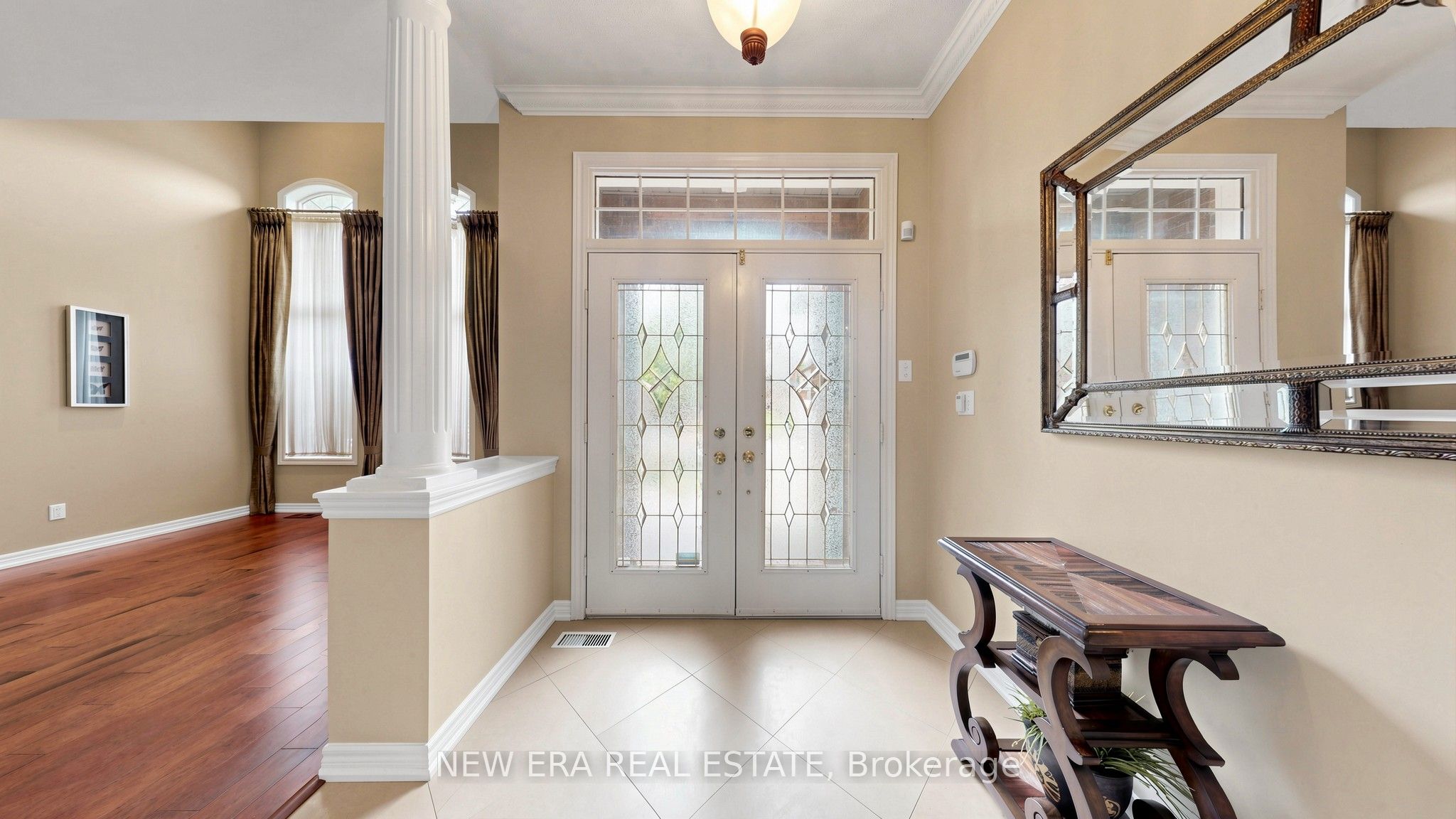 1206 Lindenrock Drive Property Photo 3