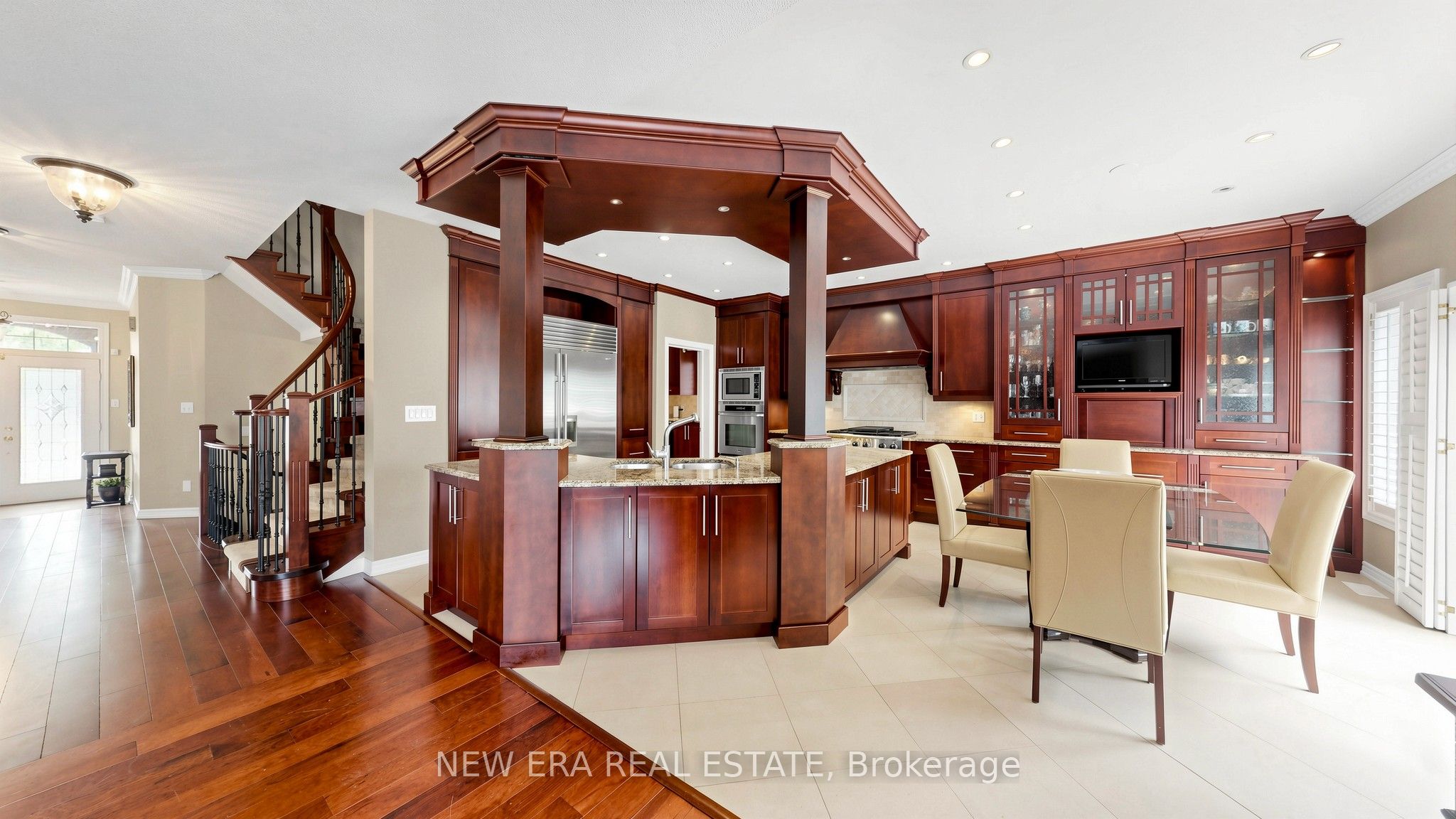 1206 Lindenrock Drive Property Photo 11