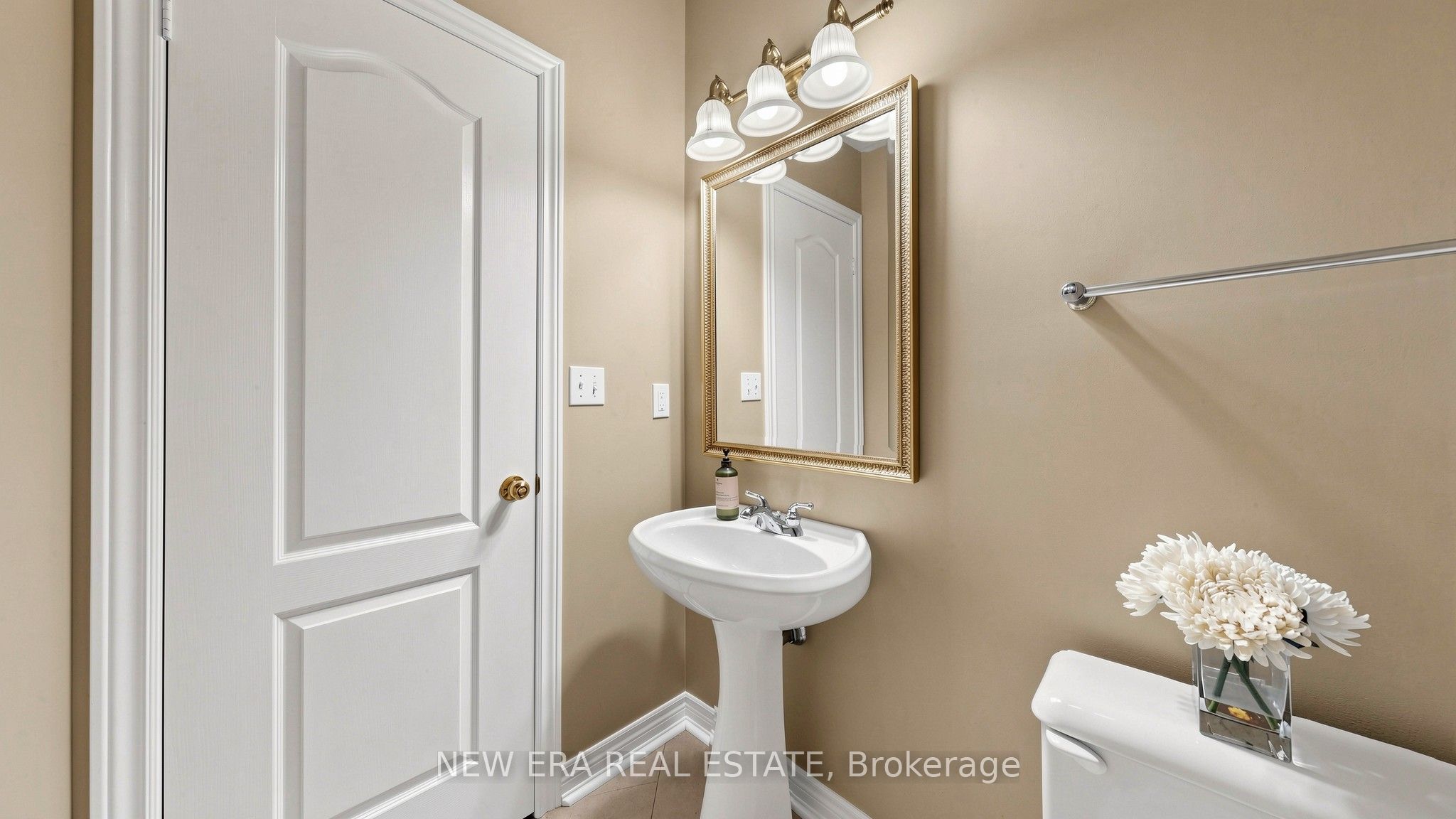1206 Lindenrock Drive Property Photo 16