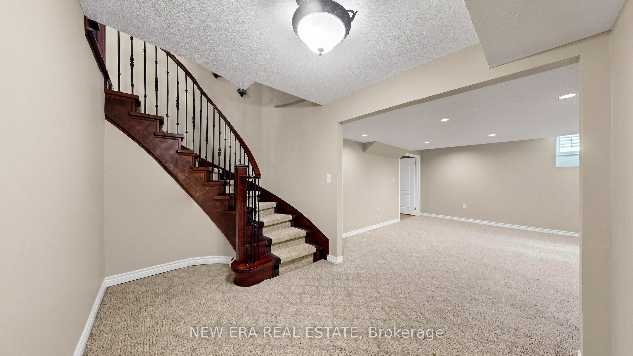 1206 Lindenrock Drive Property Photo 35
