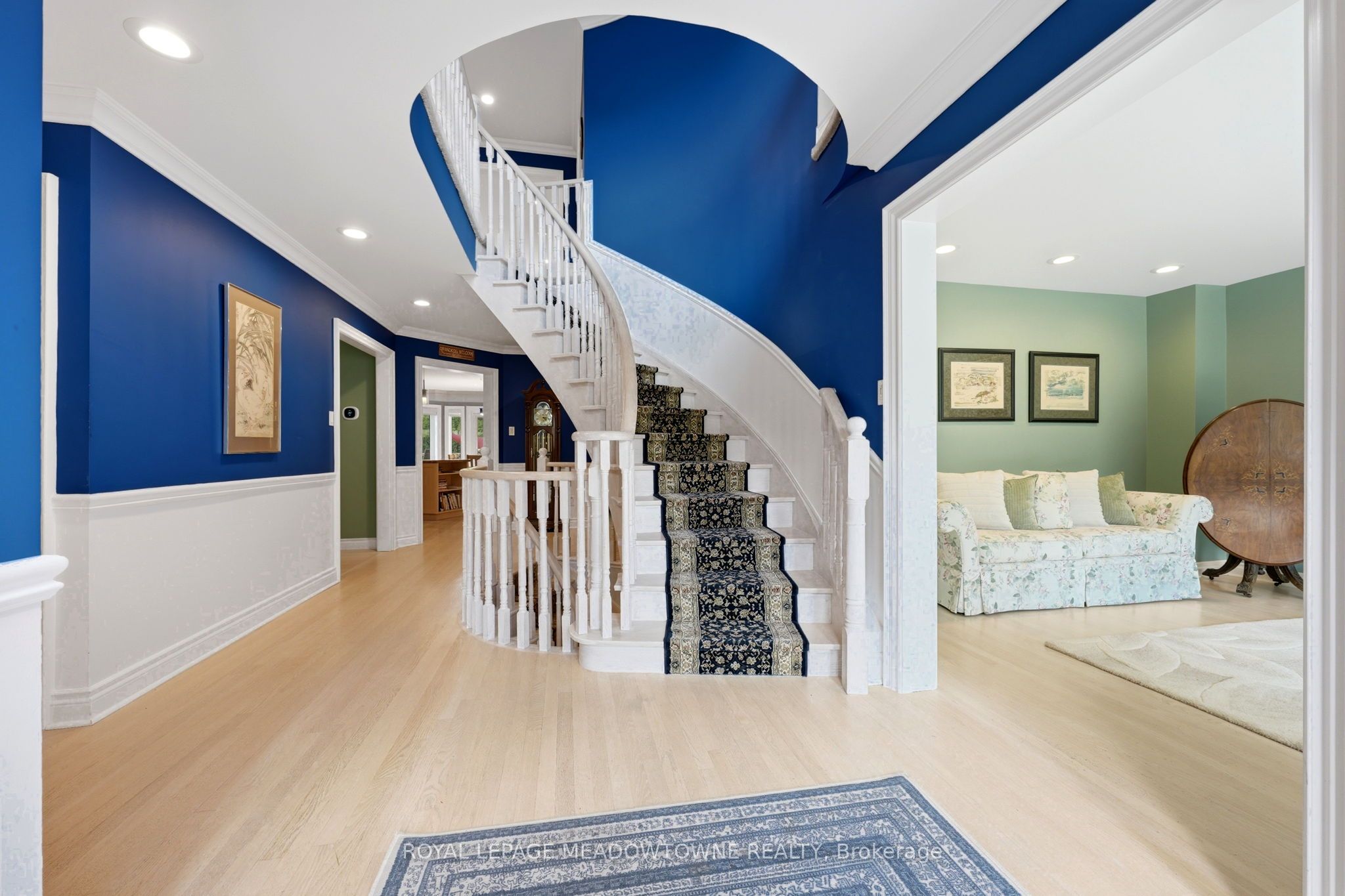 25 Gollop Crescent Property Photo 6