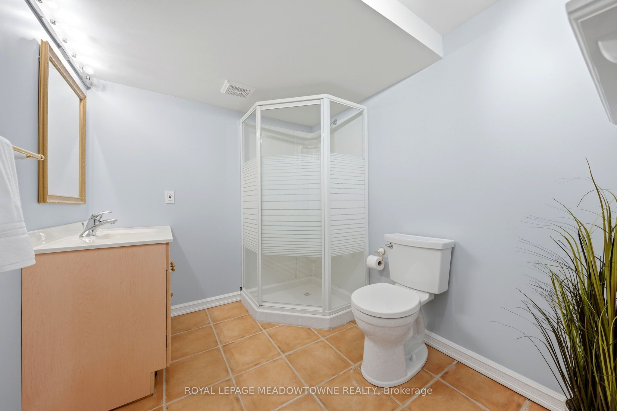 25 Gollop Crescent Property Photo 44