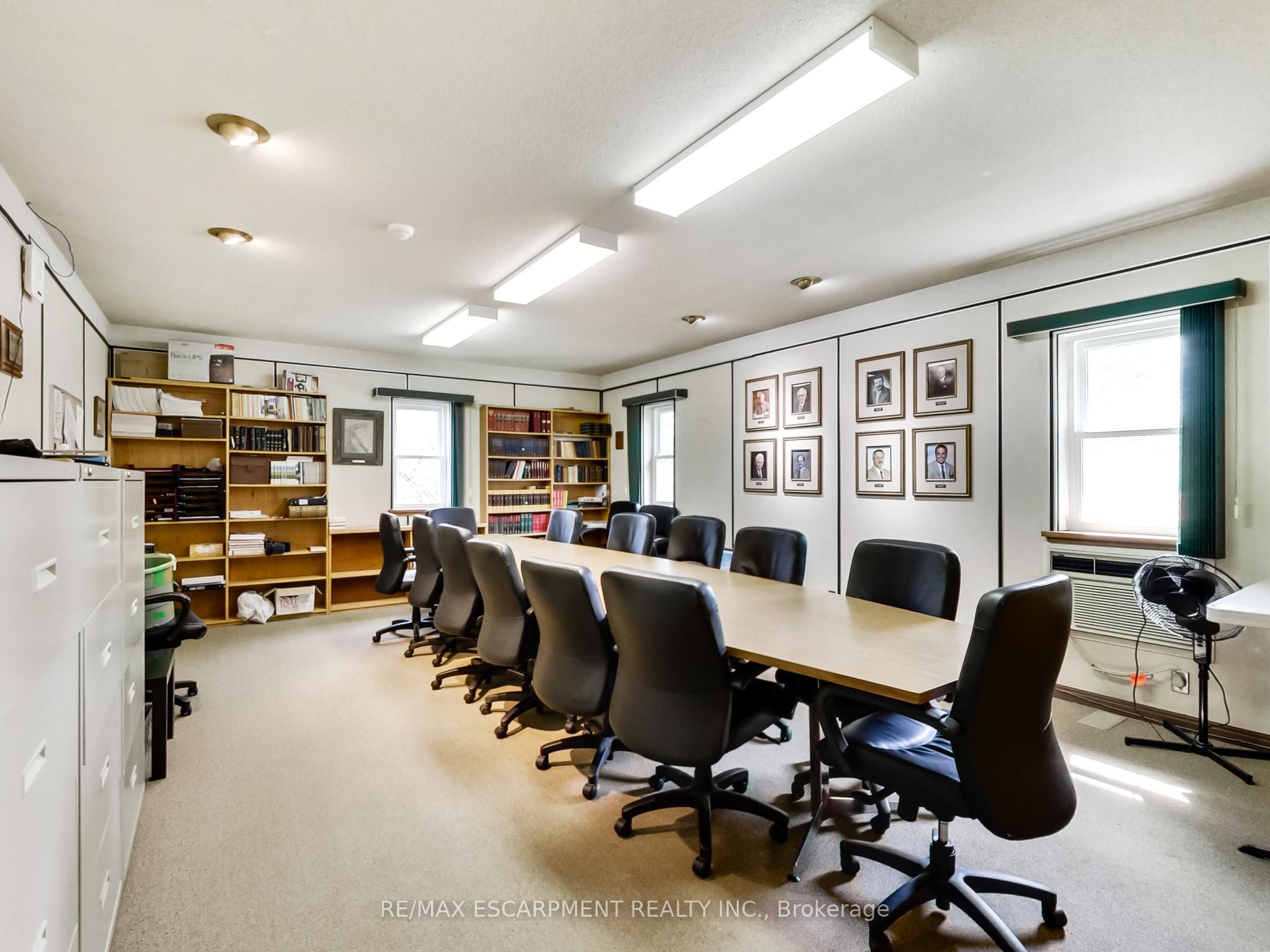 1225 Dundas Street Full Property Photo 21