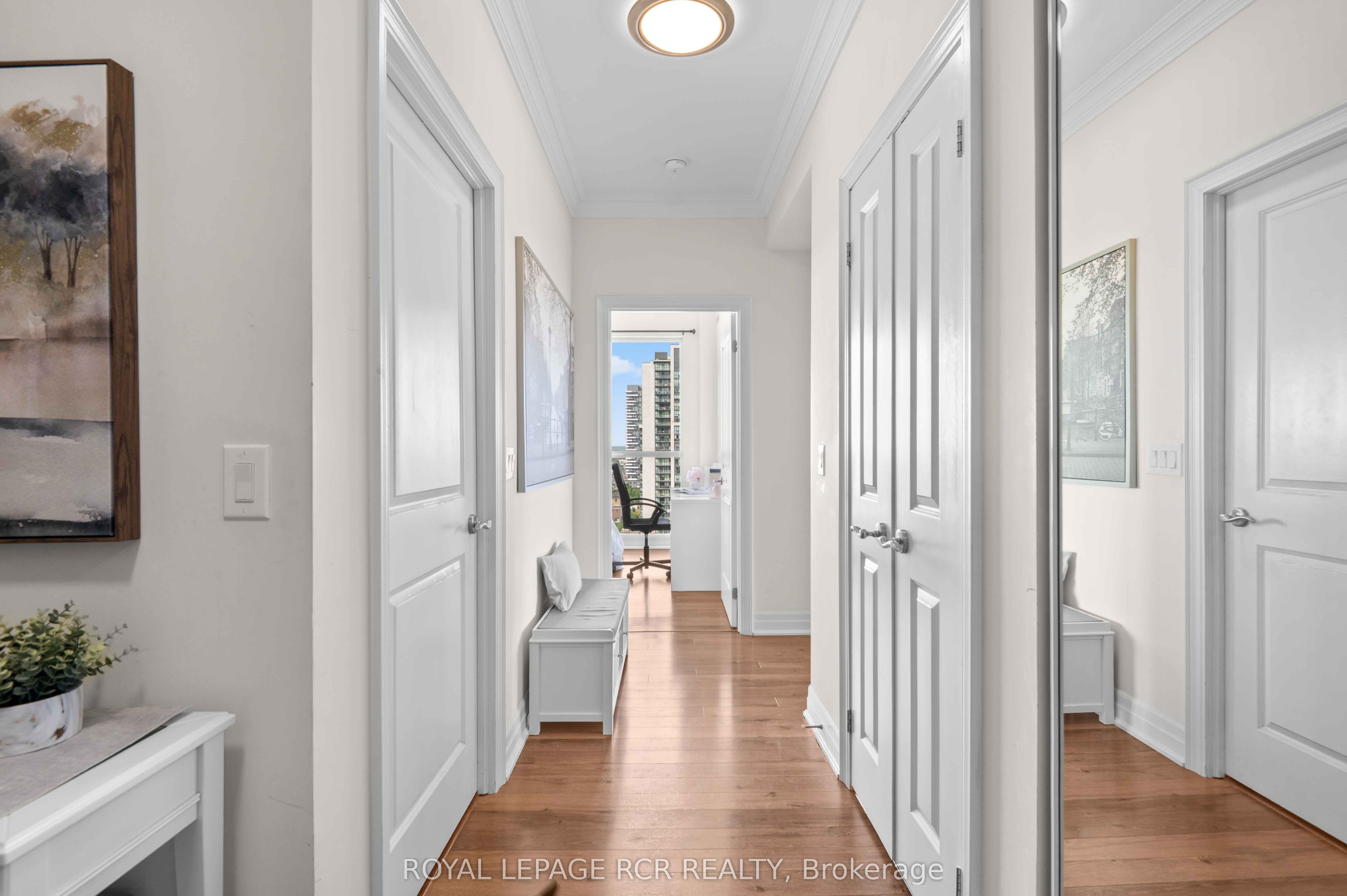 100 John Street 1702 Property Photo 7