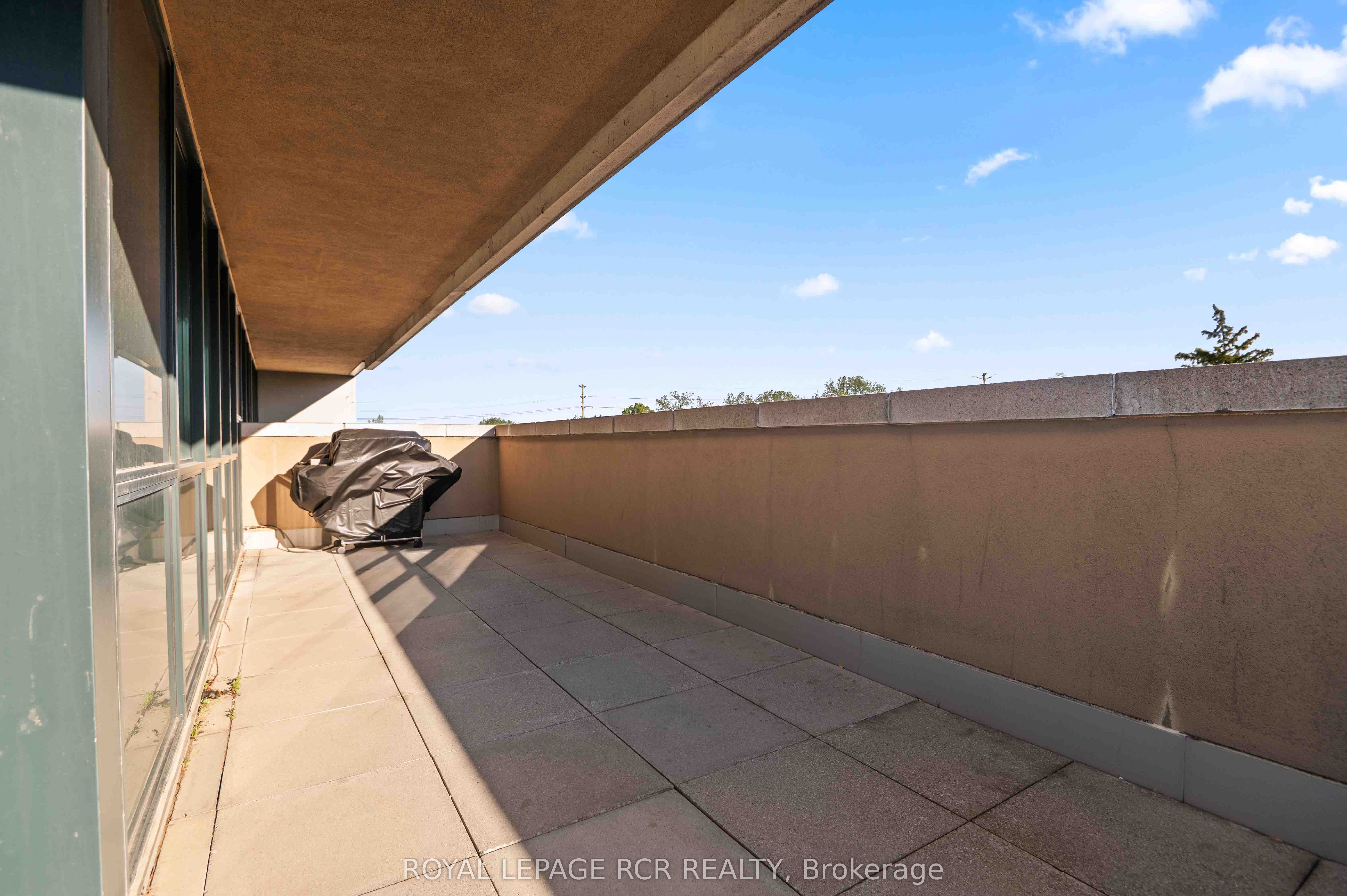 100 John Street 1702 Property Photo 33