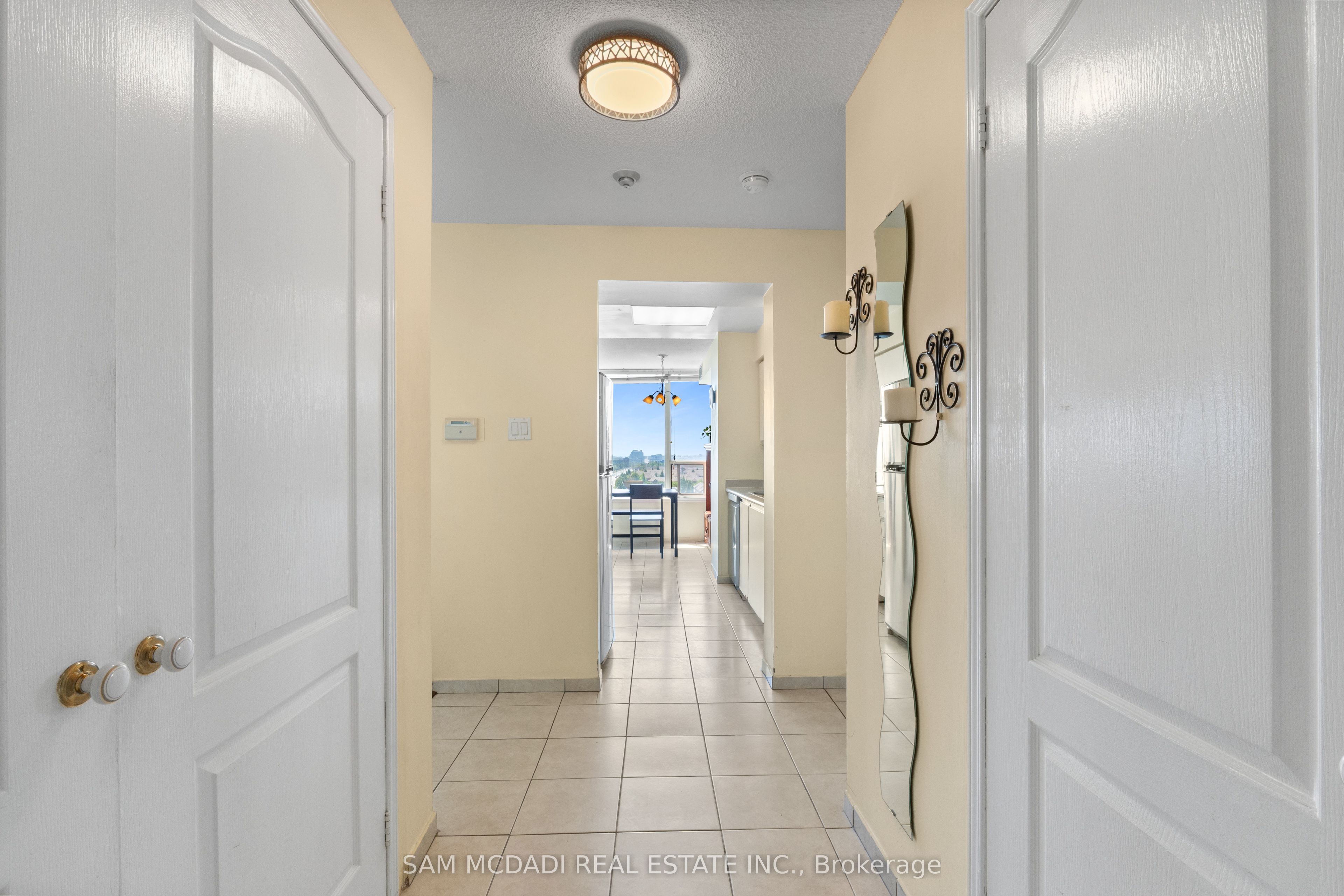 700 Constellation Drive 1109 Property Photo 10