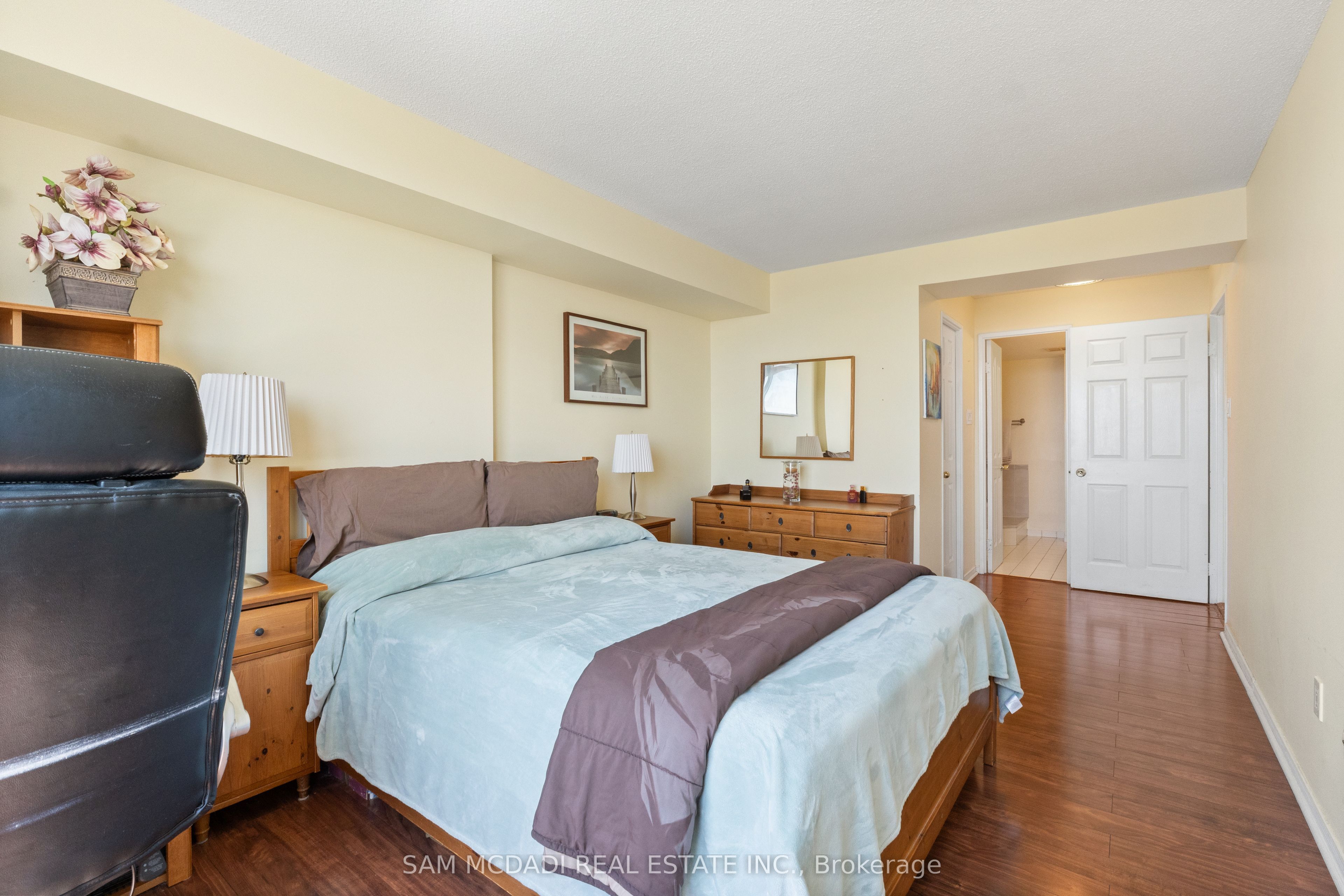 700 Constellation Drive 1109 Property Photo 25