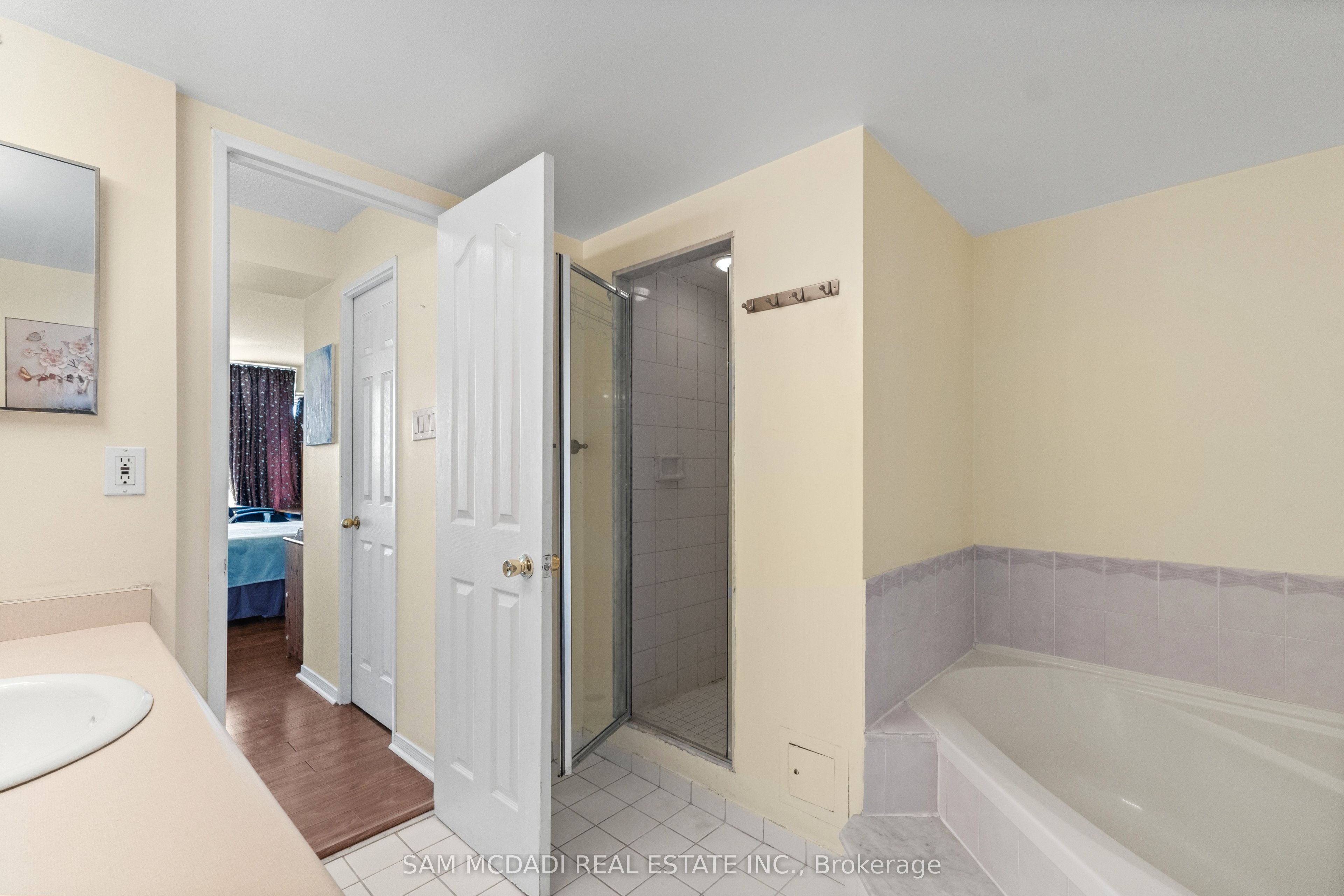 700 Constellation Drive 1109 Property Photo 28
