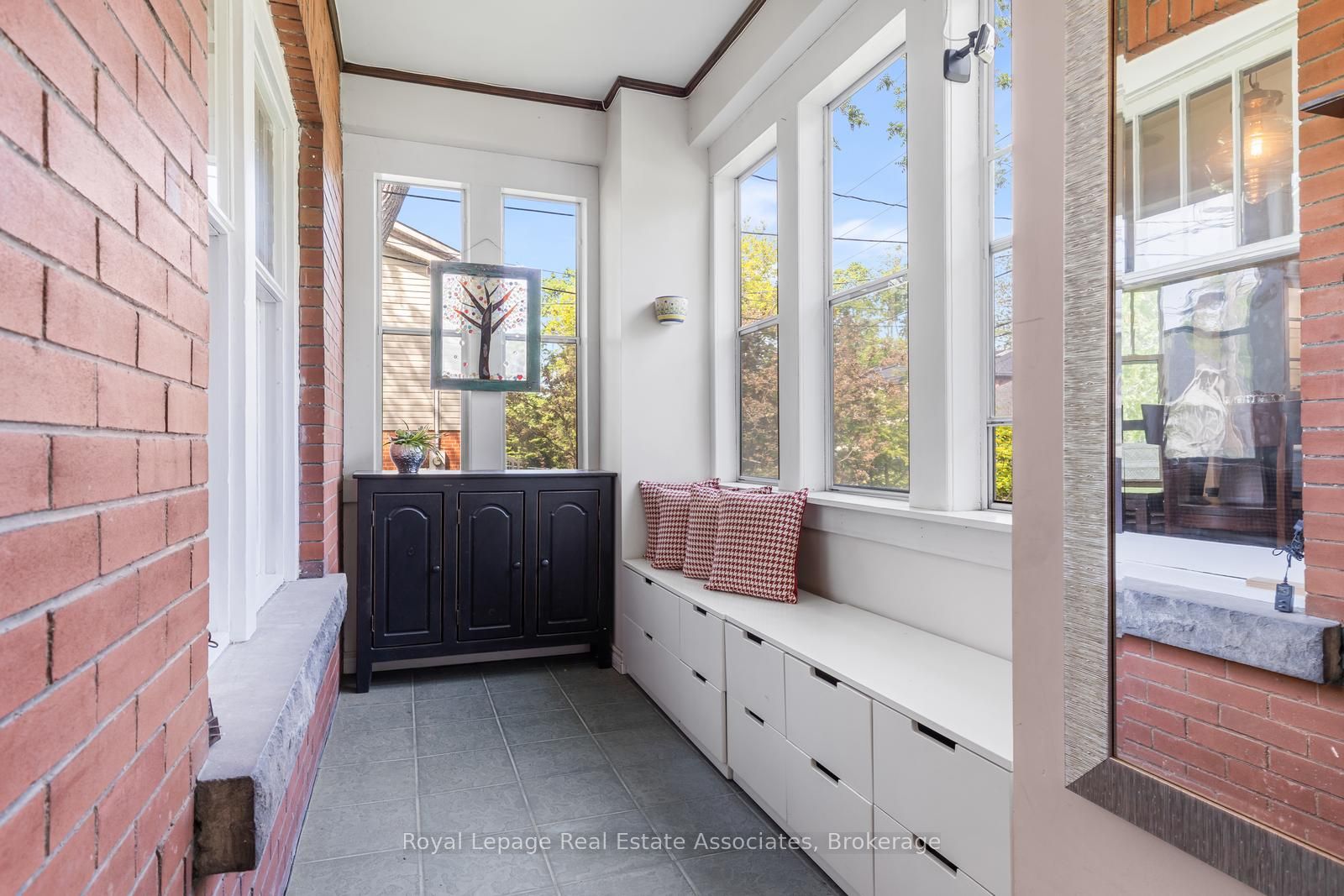 1807 Balsam Avenue Property Photo 6