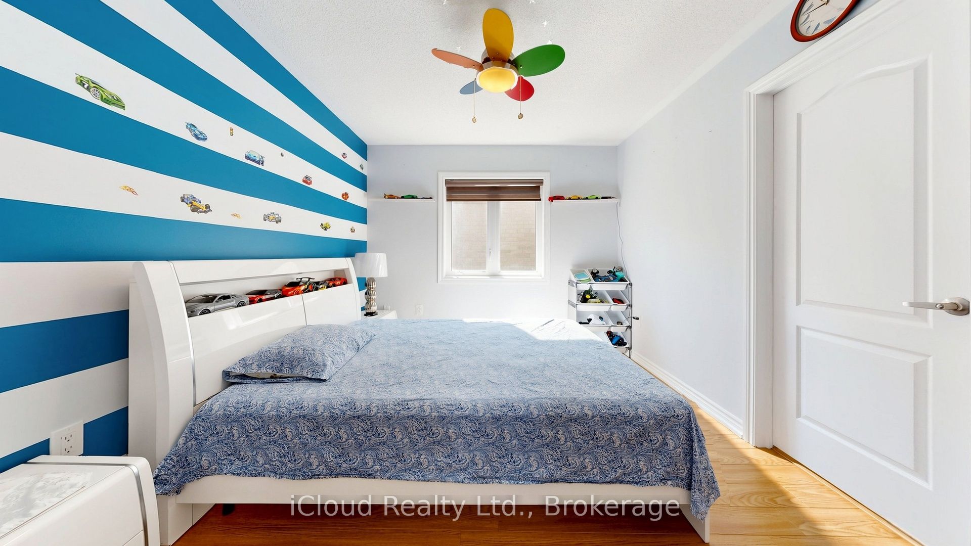 193 Thornbush Boulevard E Property Photo 32