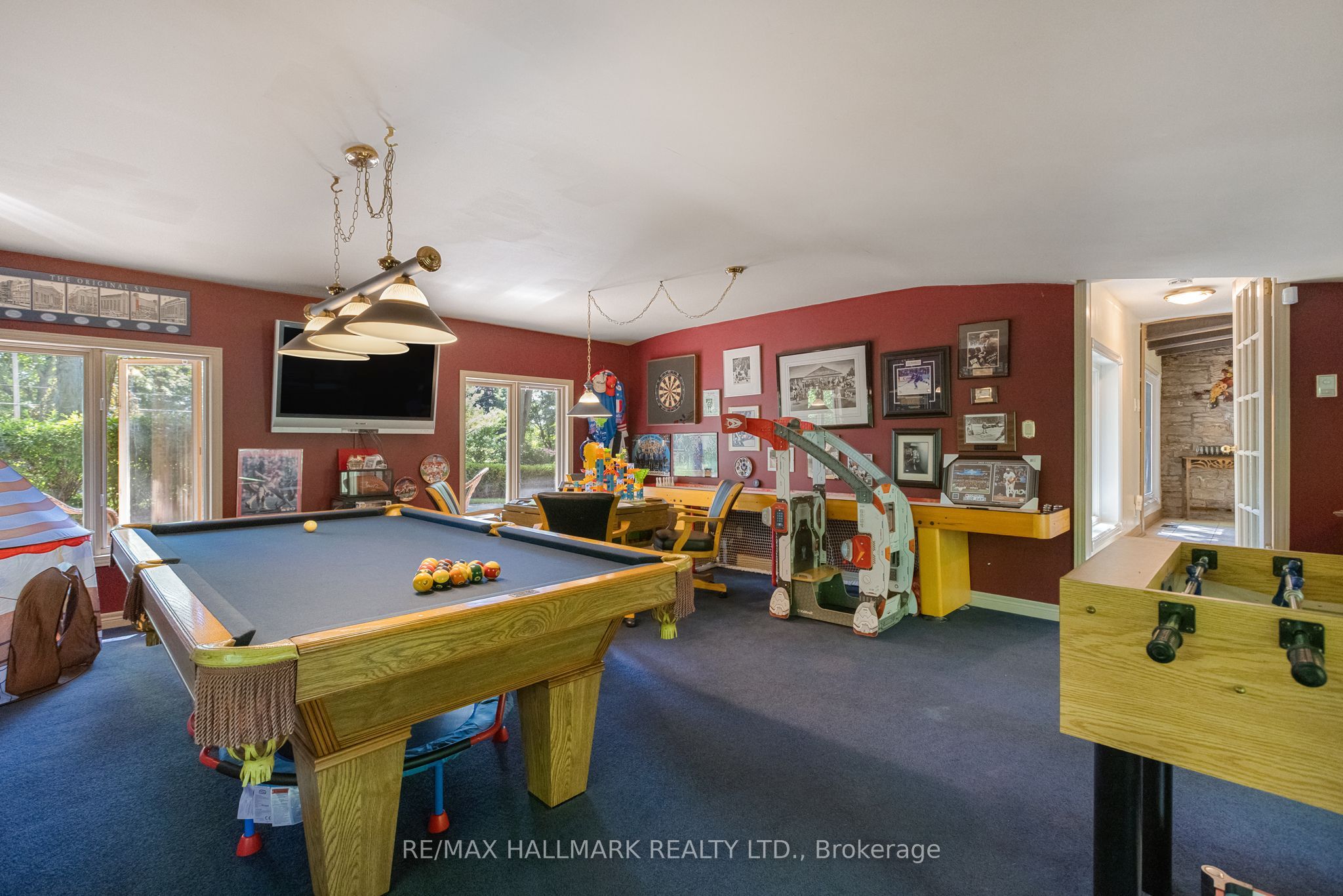 14728 Heritage Road Property Photo 10