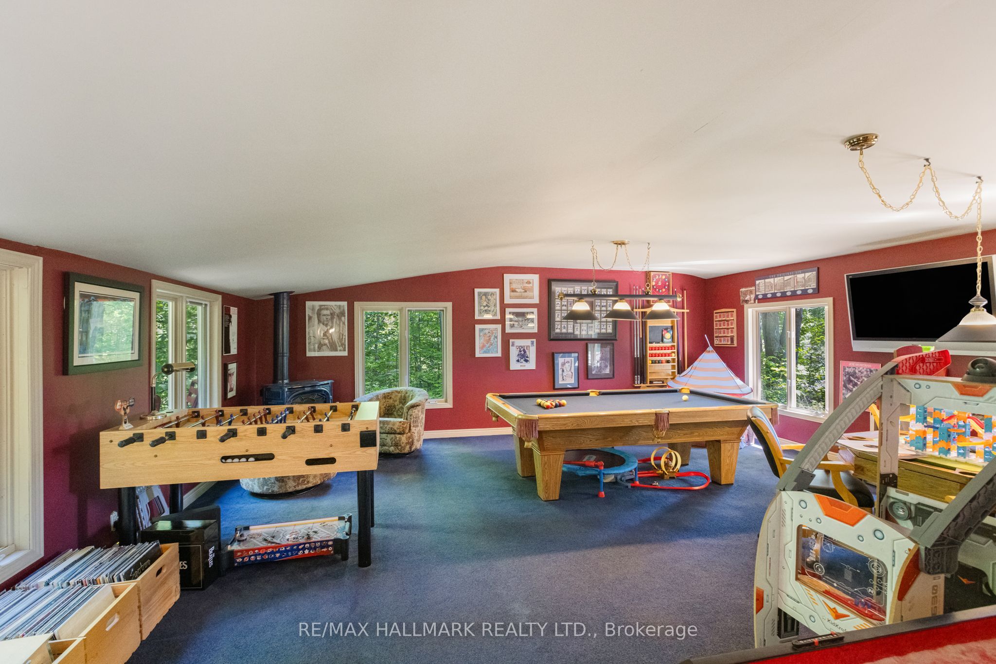 14728 Heritage Road Property Photo 11