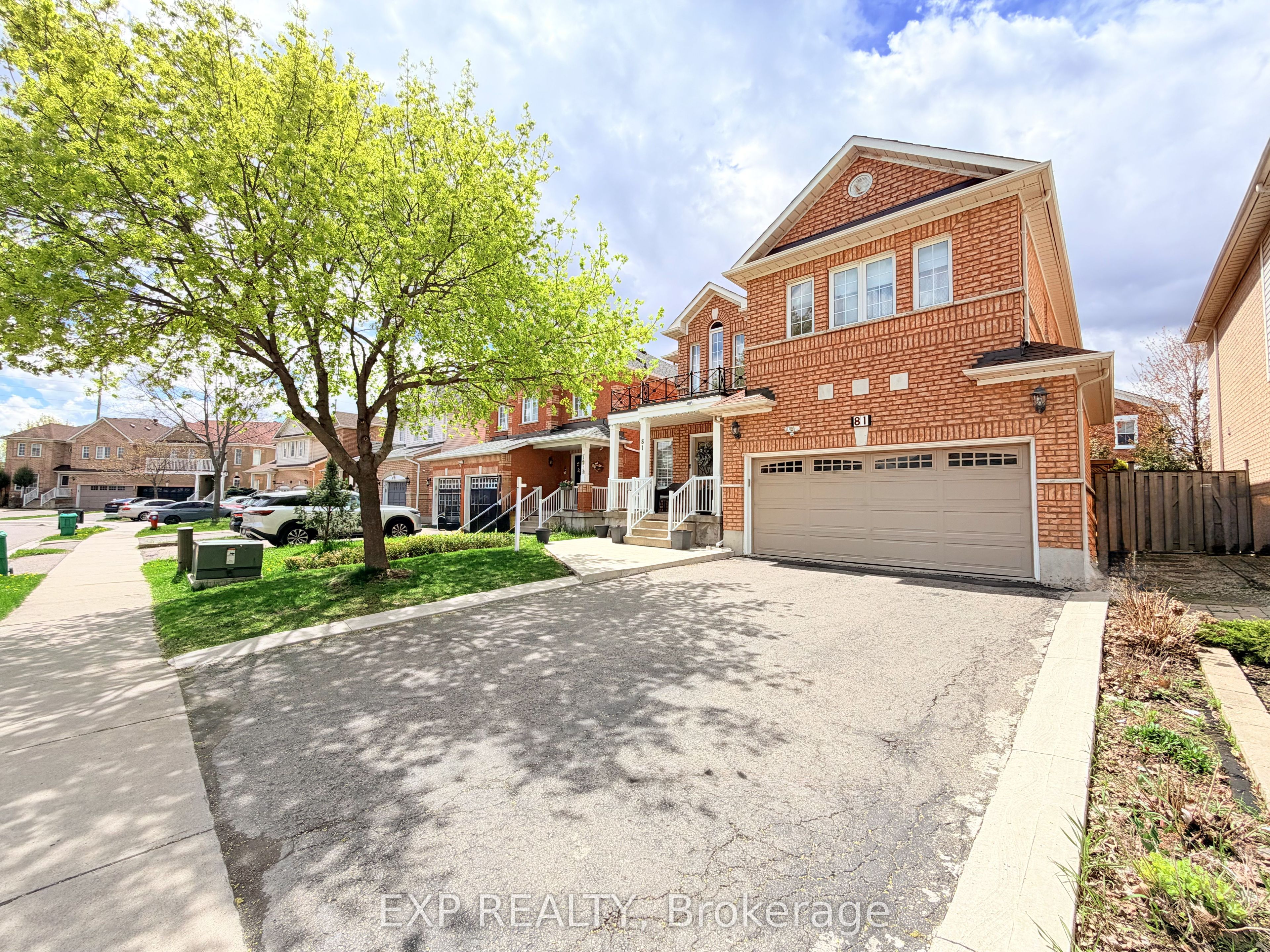 81 Farthingale Crescent Property Photo 1