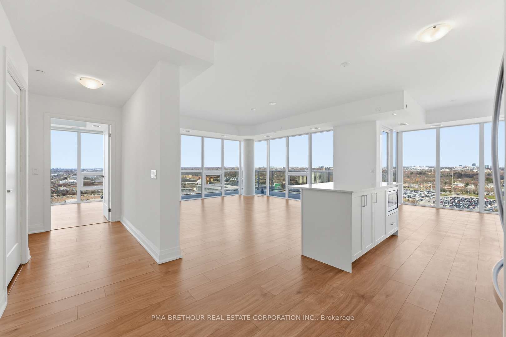 1035 Southdown Road 1809 Property Photo 4