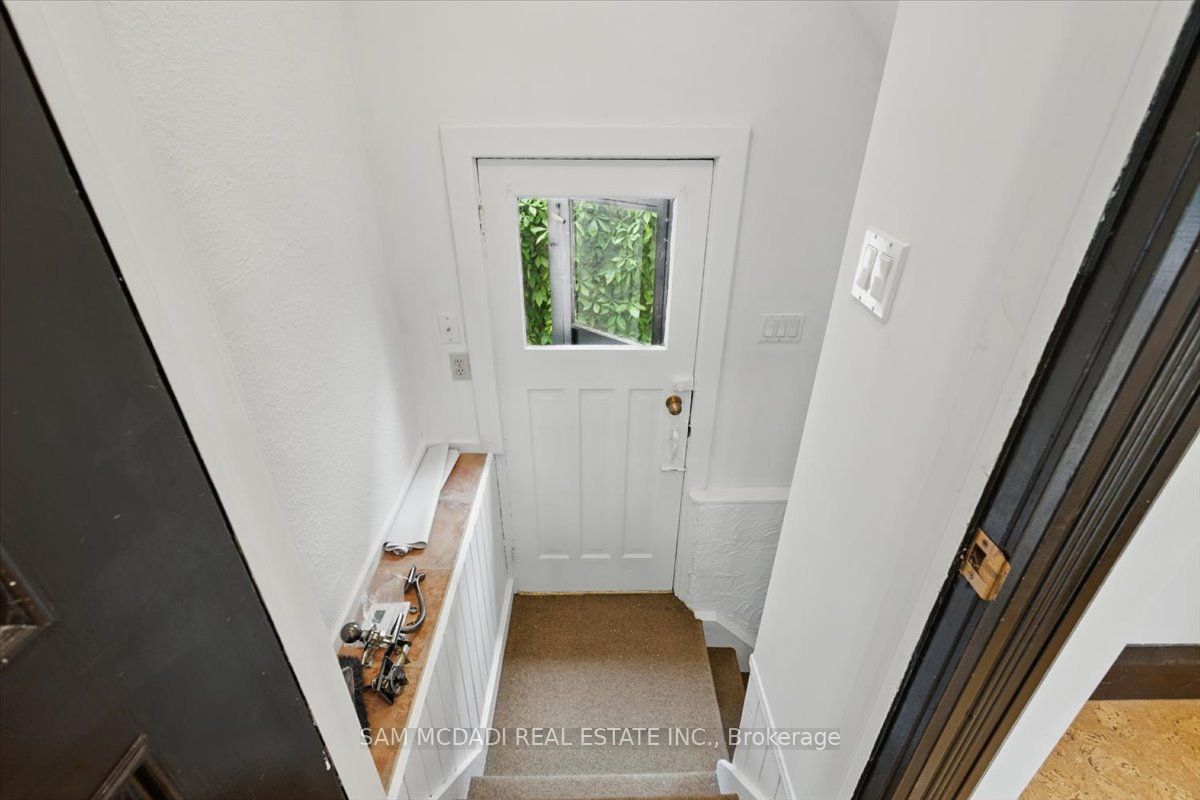 62 Maple Avenue S Property Photo 23